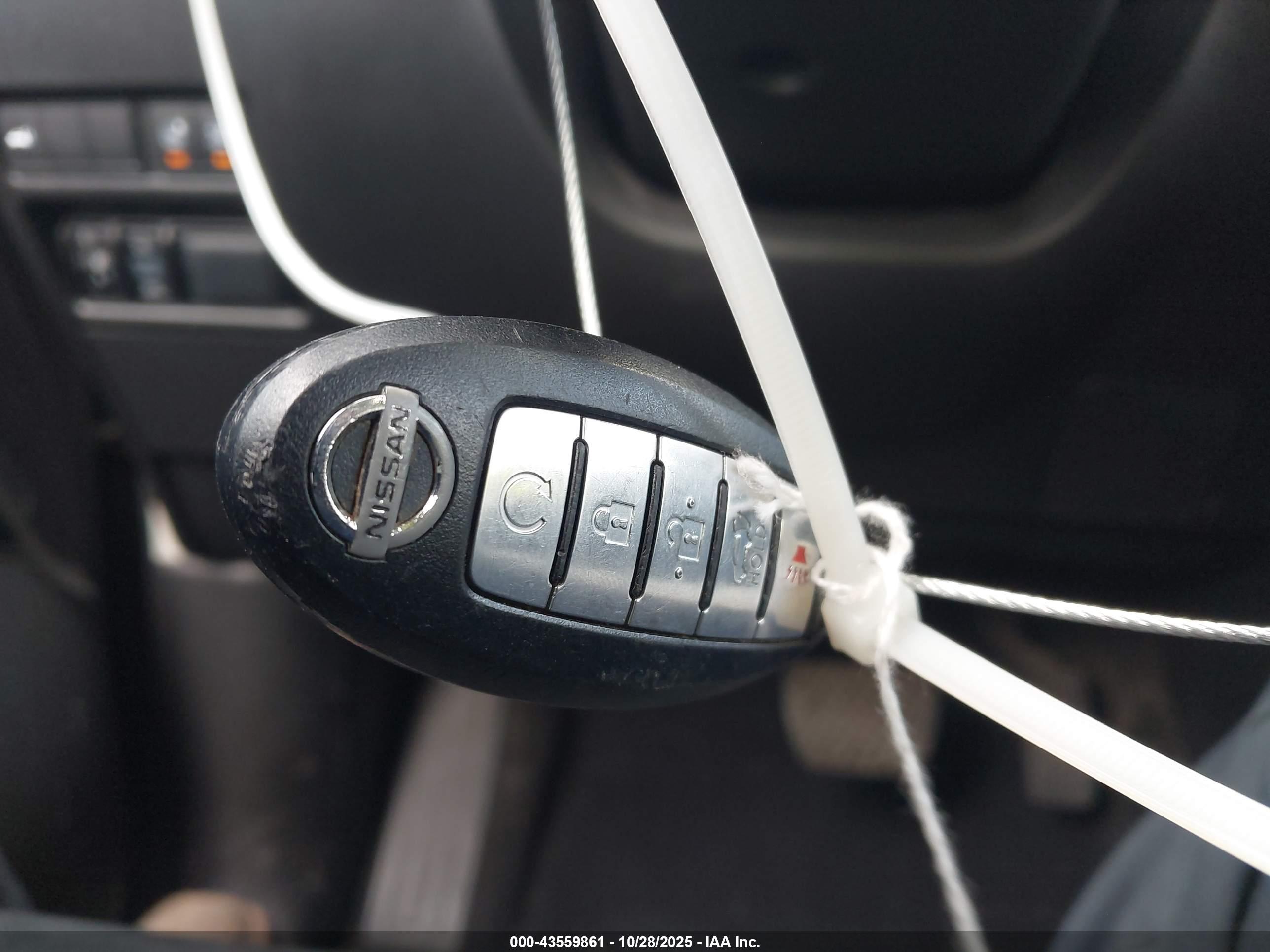 NISSAN ARMADA image 11