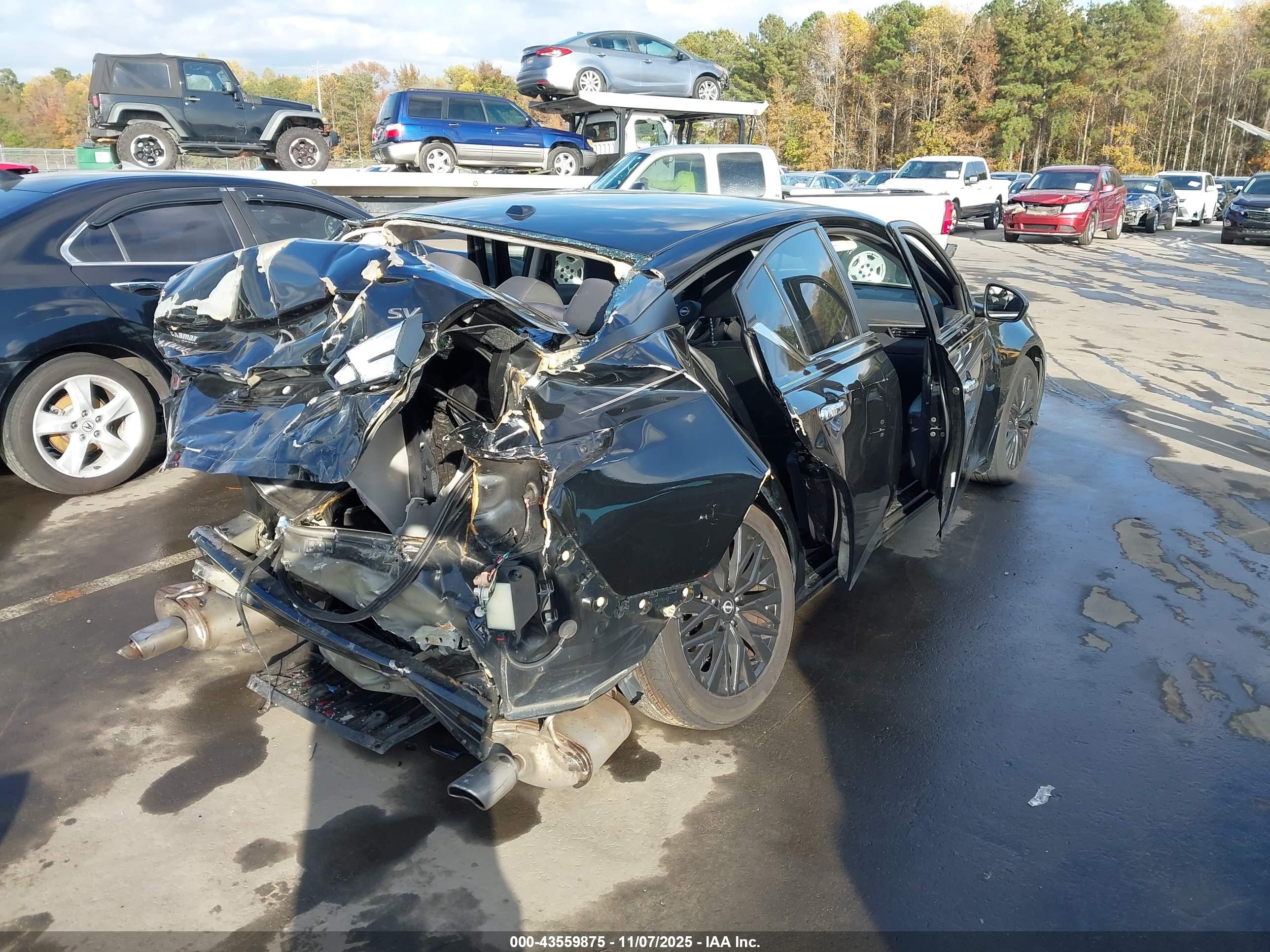 NISSAN ALTIMA image 4
