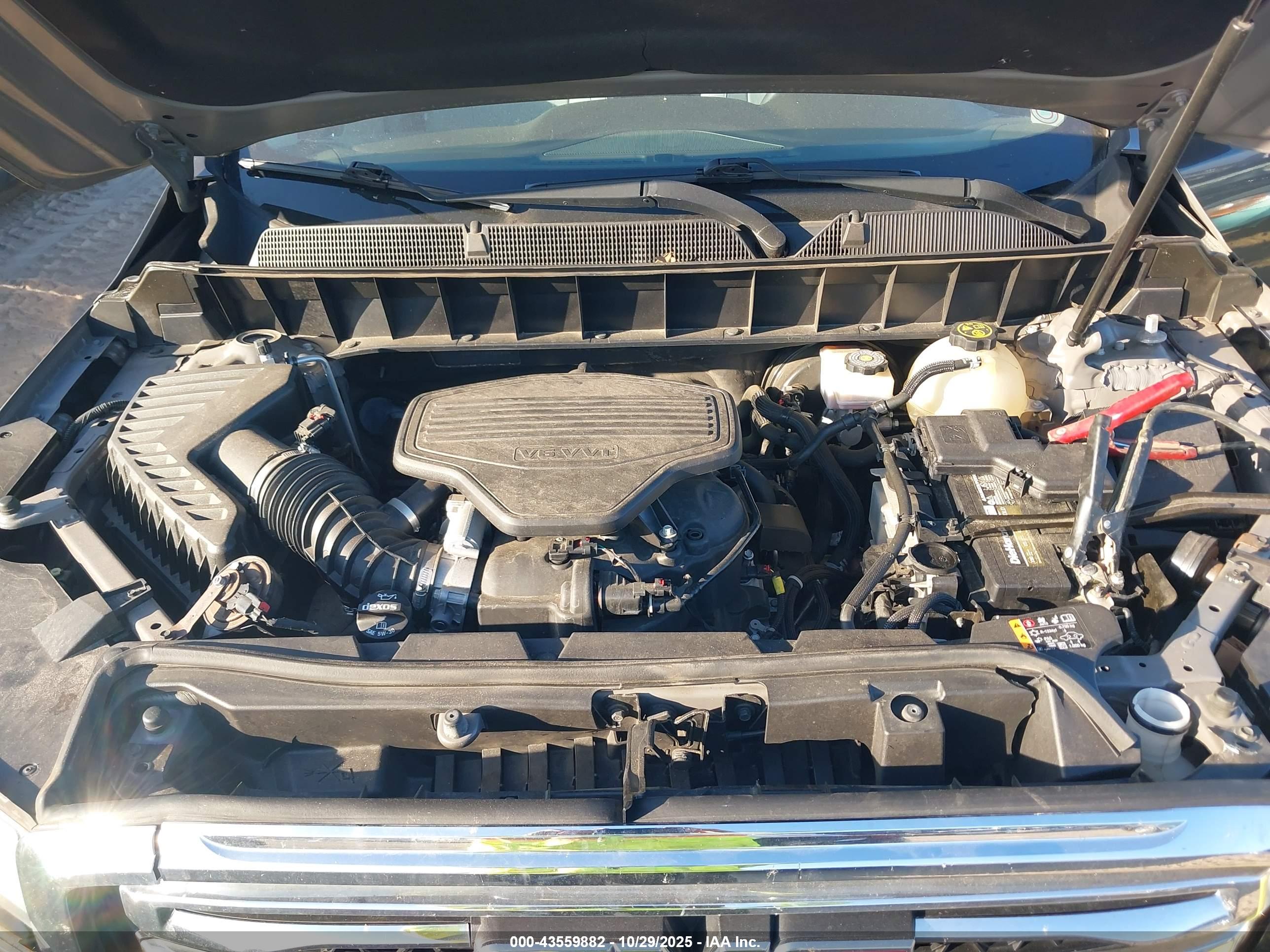 GMC ACADIA image 10