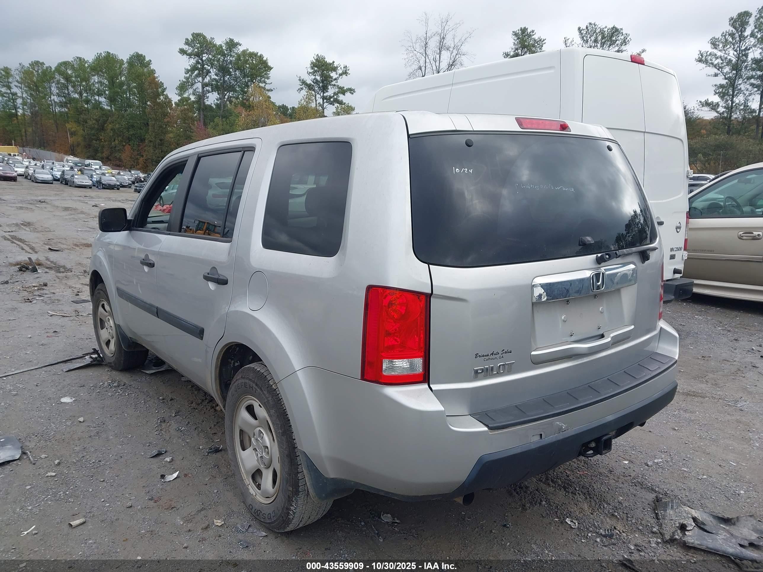 HONDA PILOT image 3