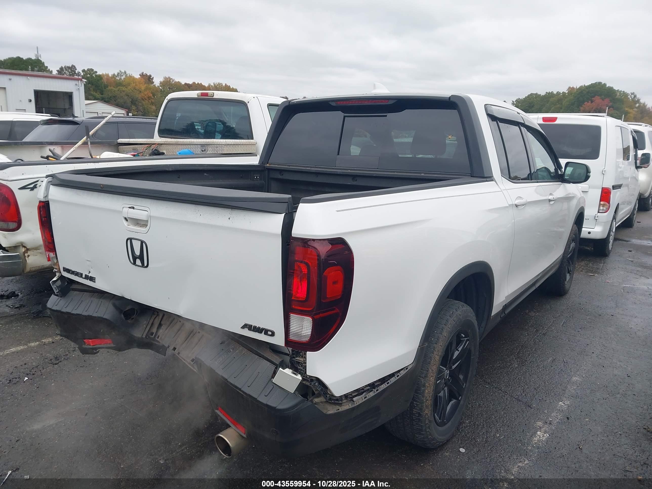 HONDA RIDGELINE image 4