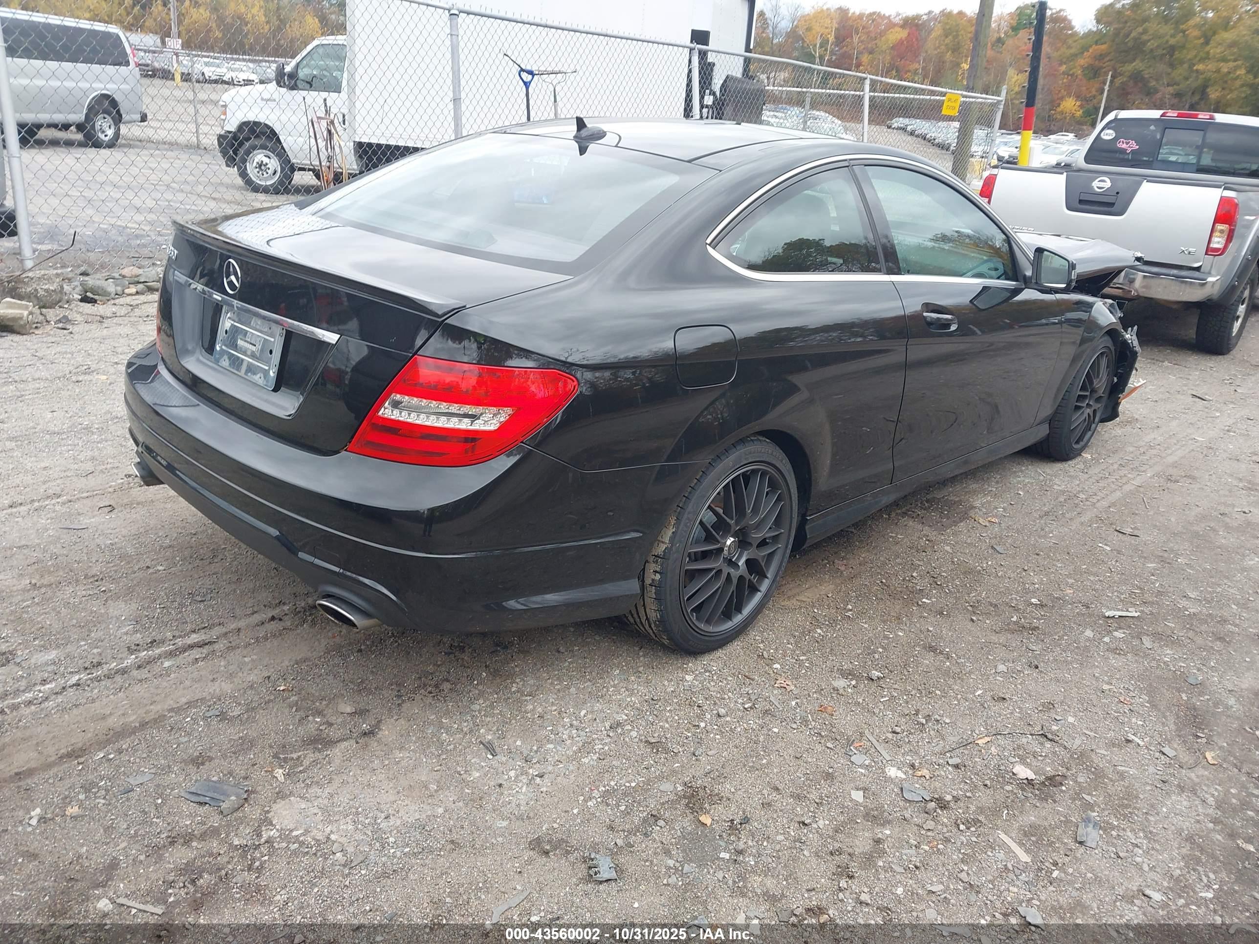 MERCEDES-BENZ C image 4