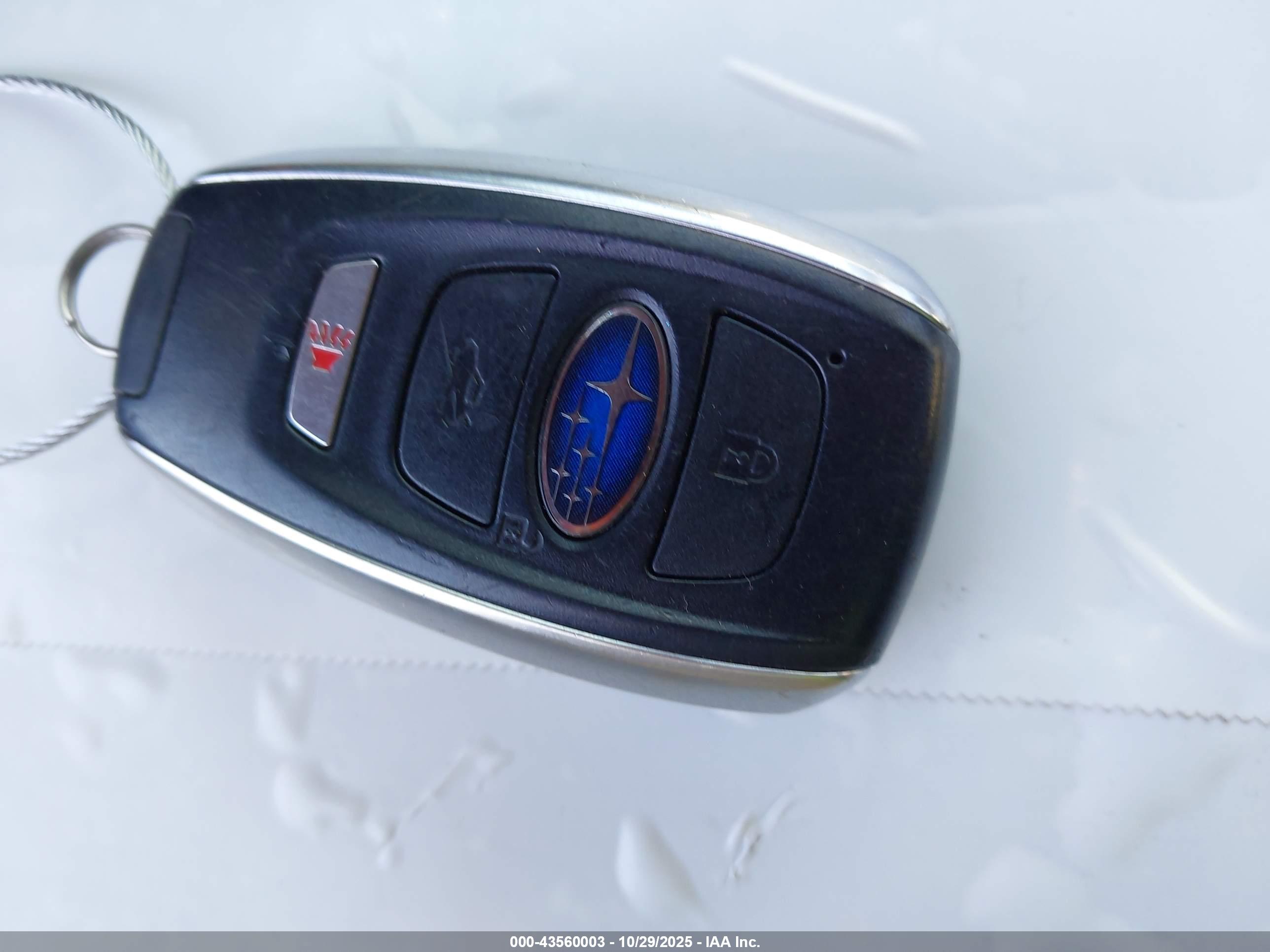 SUBARU OUTBACK image 11