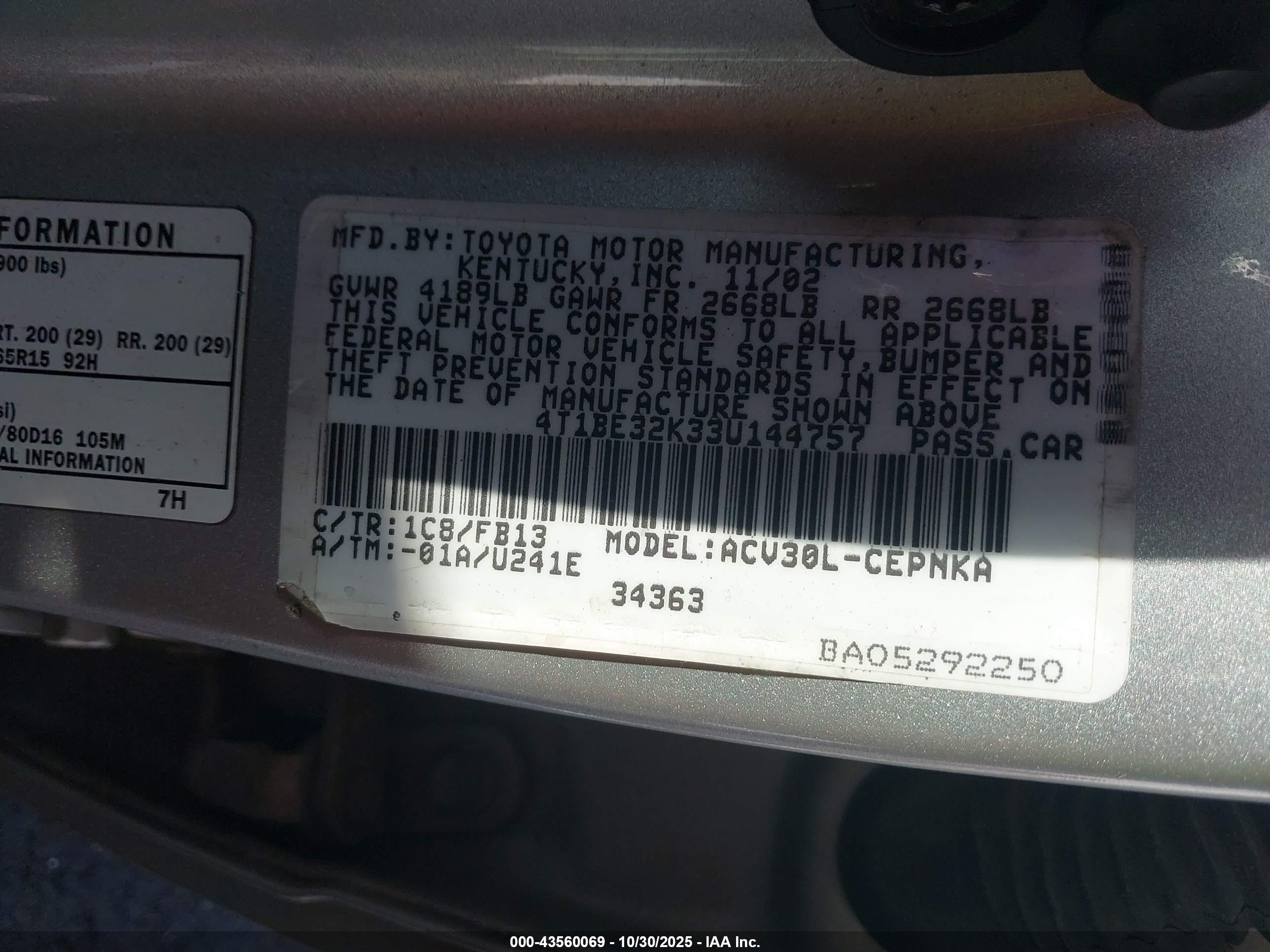TOYOTA CAMRY image 9