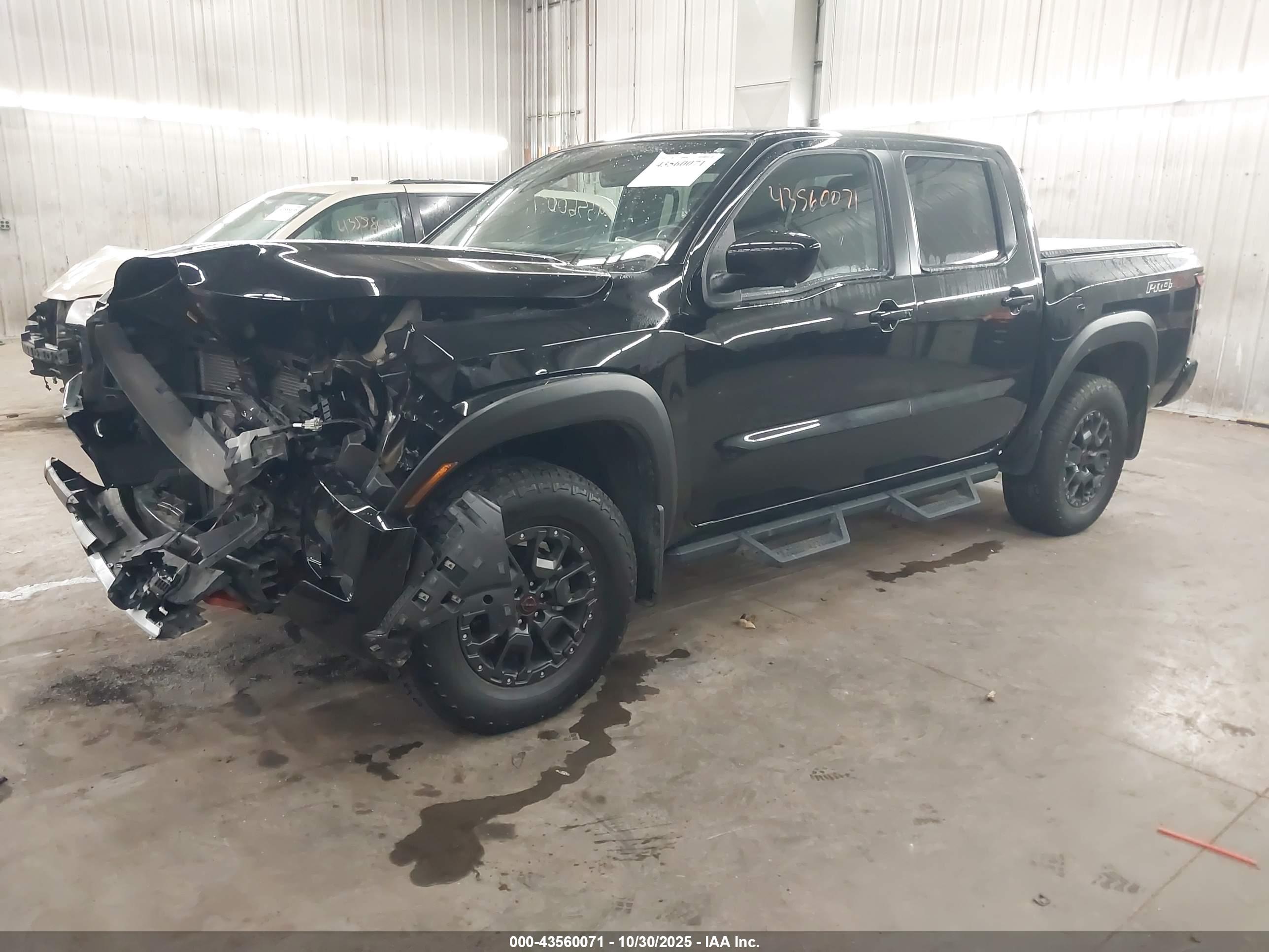 NISSAN FRONTIER image 2