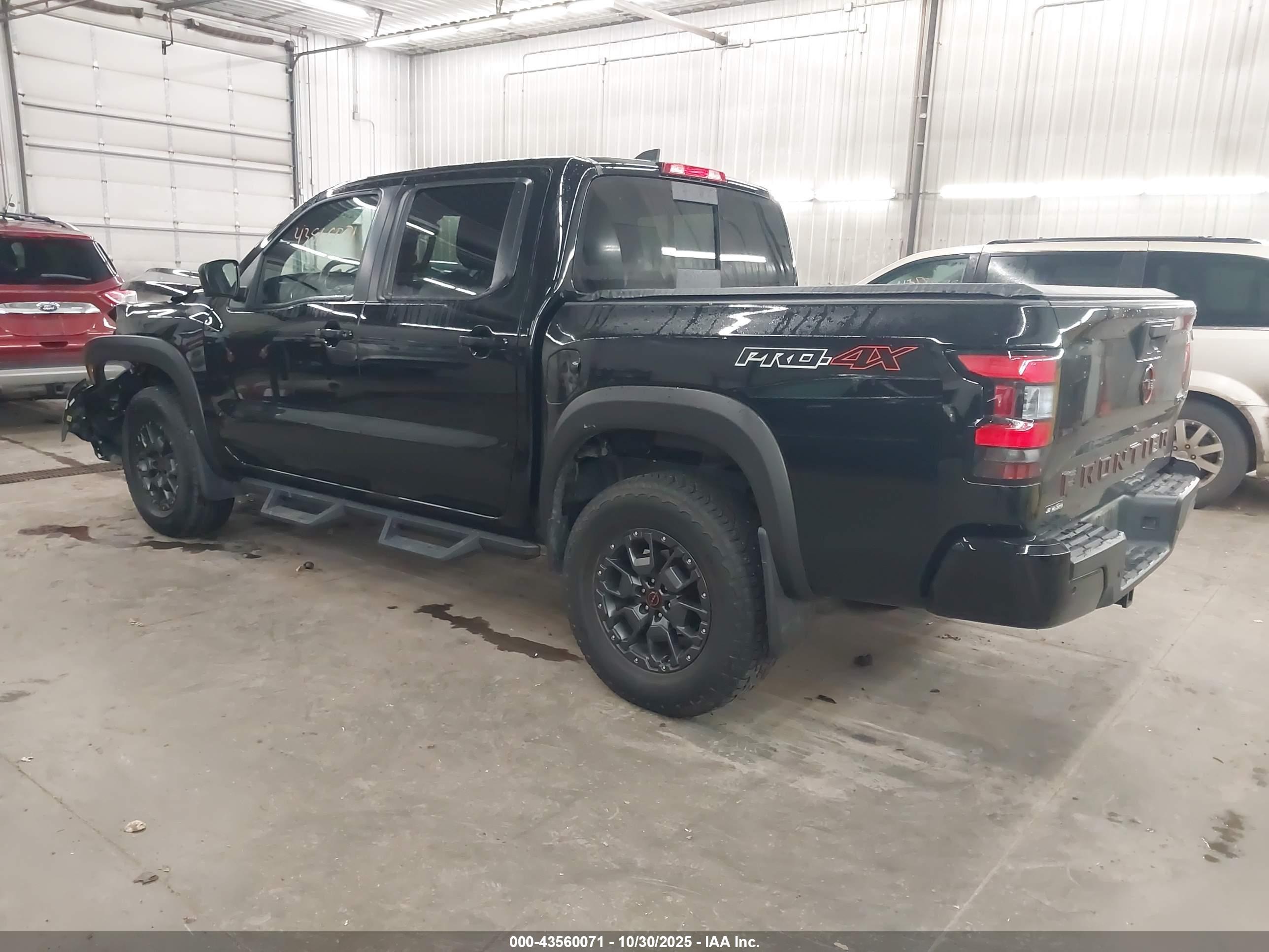 NISSAN FRONTIER image 3