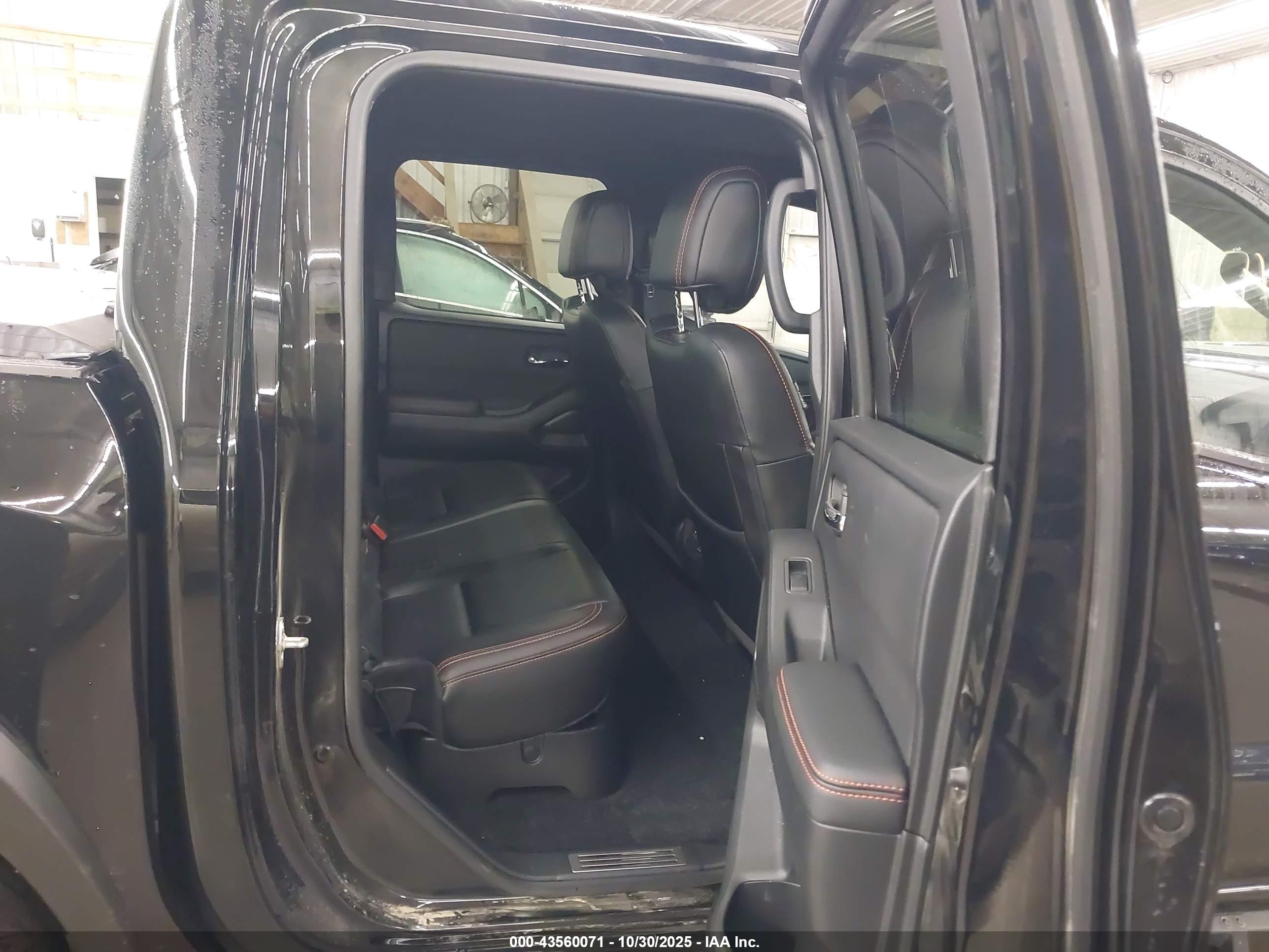 NISSAN FRONTIER image 8