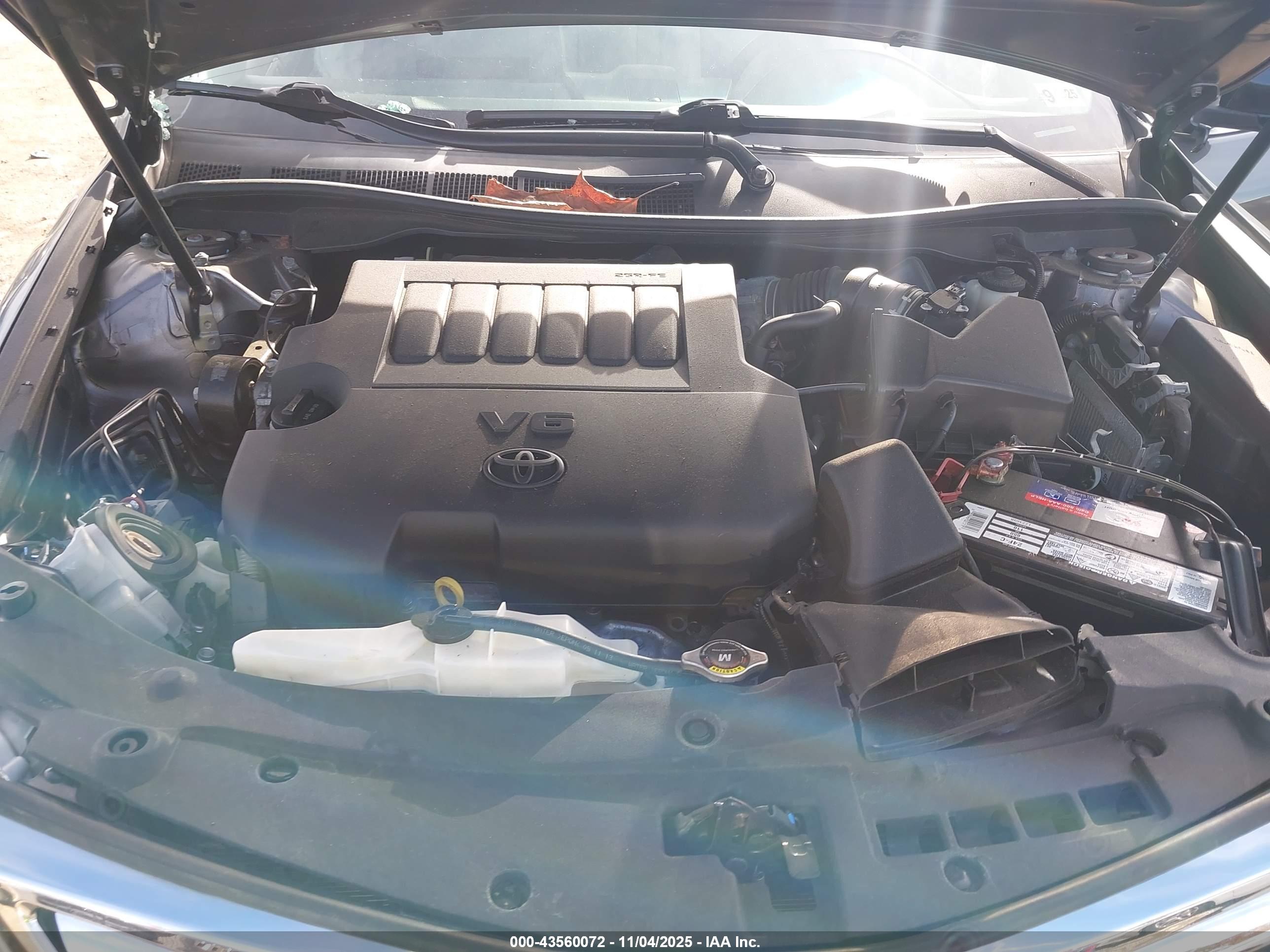 TOYOTA CAMRY image 10