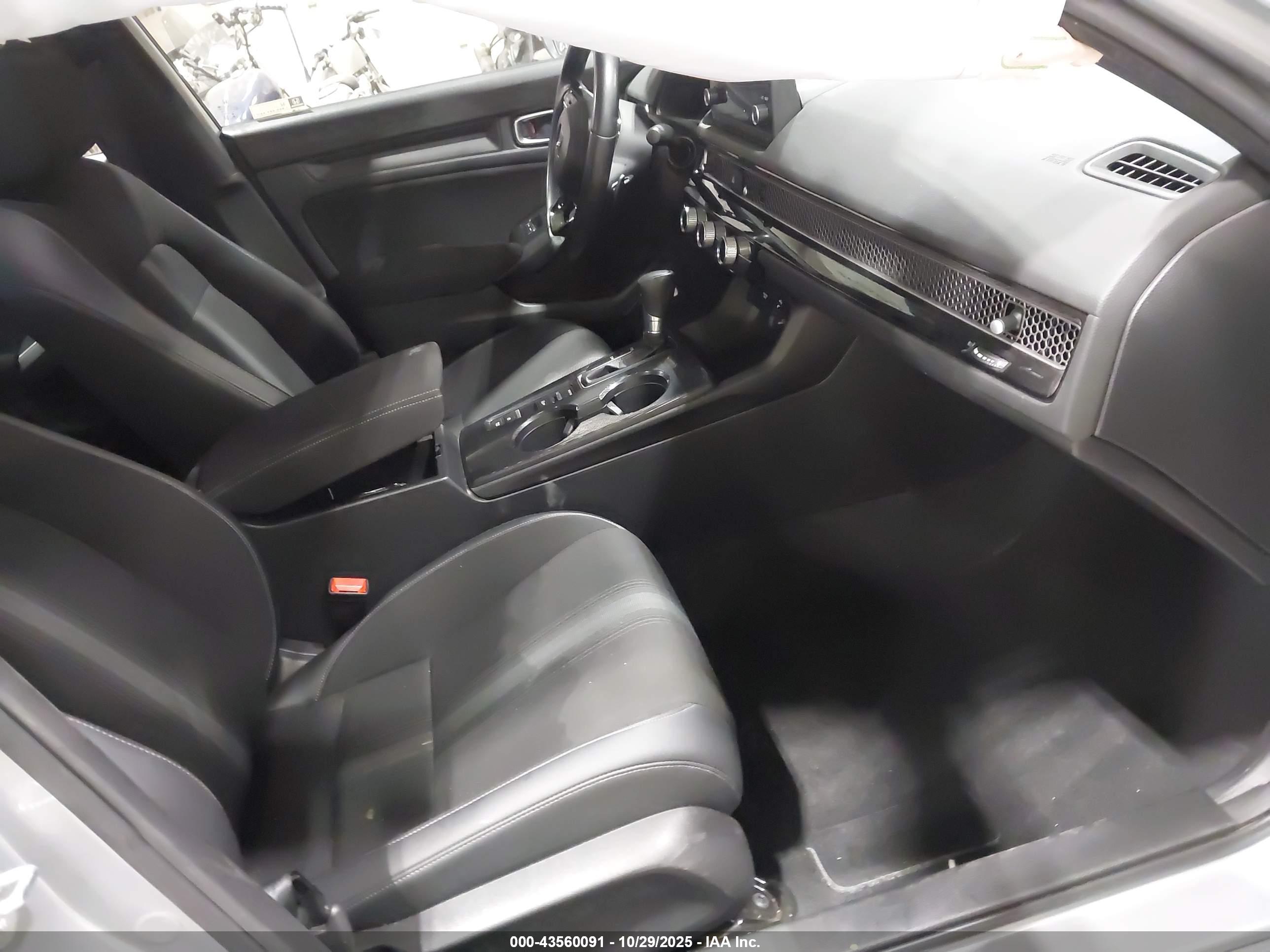HONDA CIVIC image 5