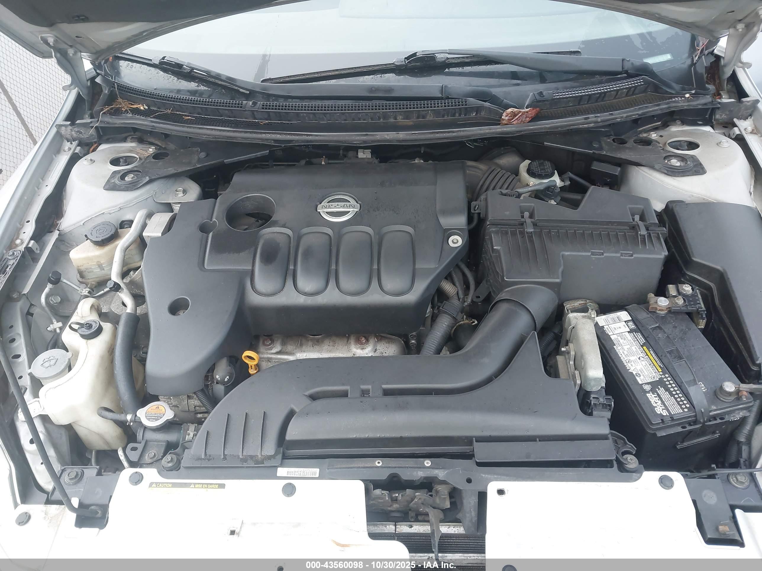 NISSAN ALTIMA image 10