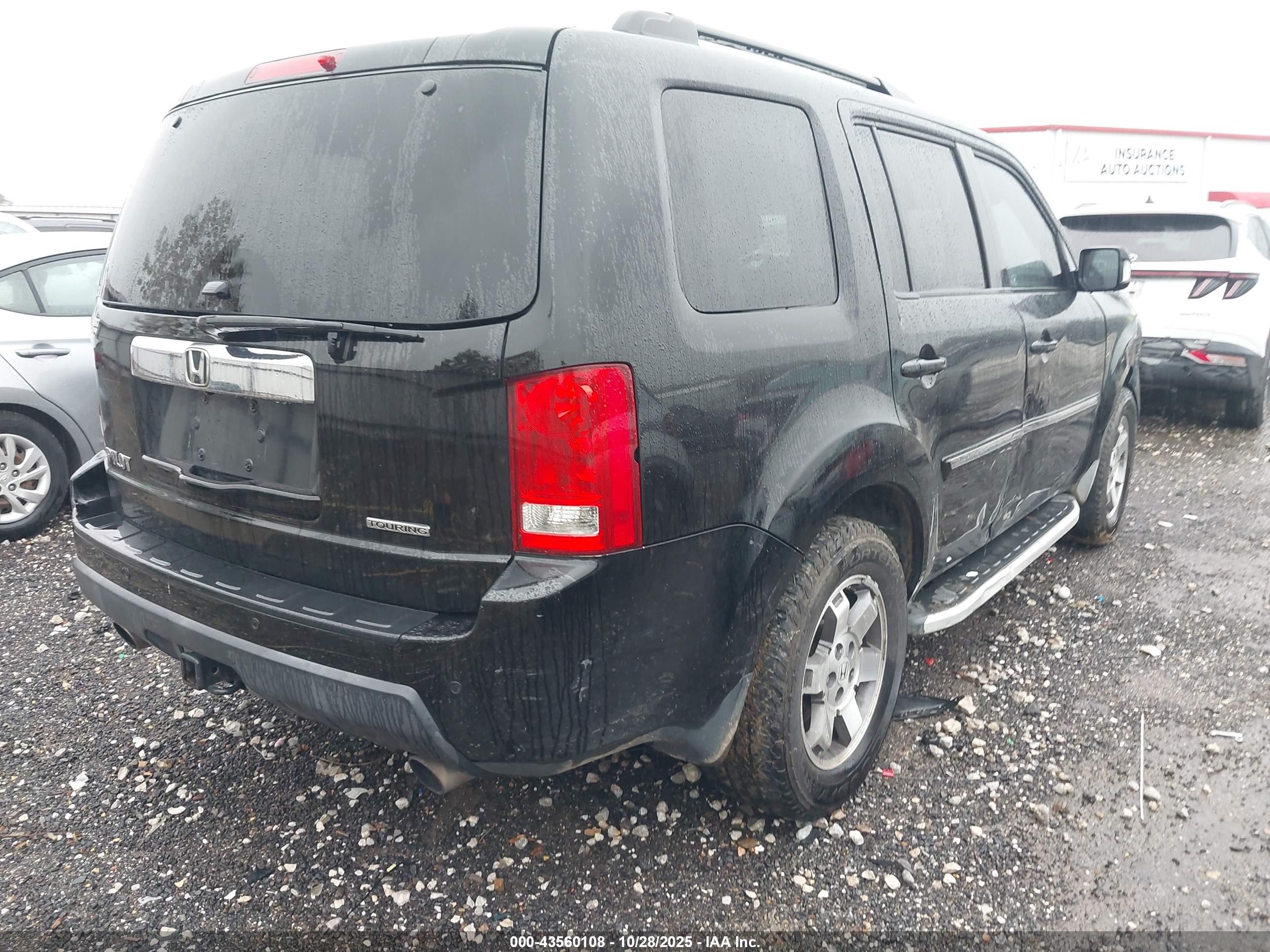 HONDA PILOT image 4