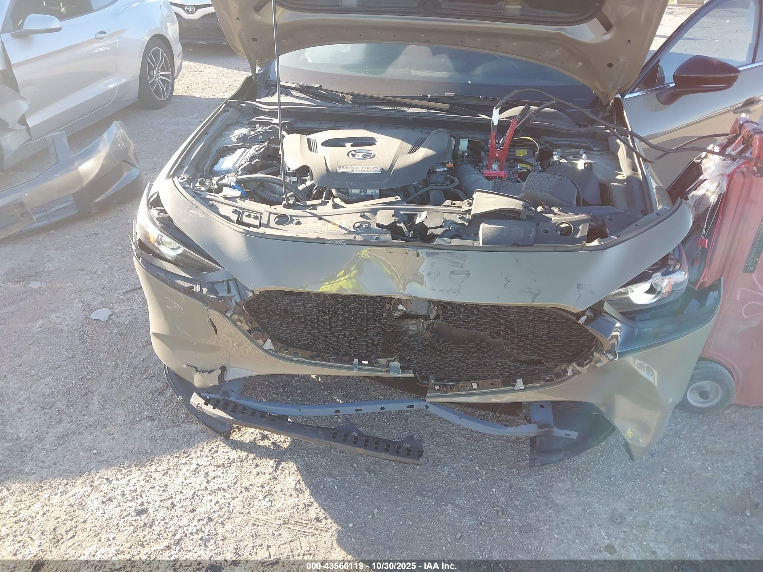 MAZDA MAZDA3 image 6