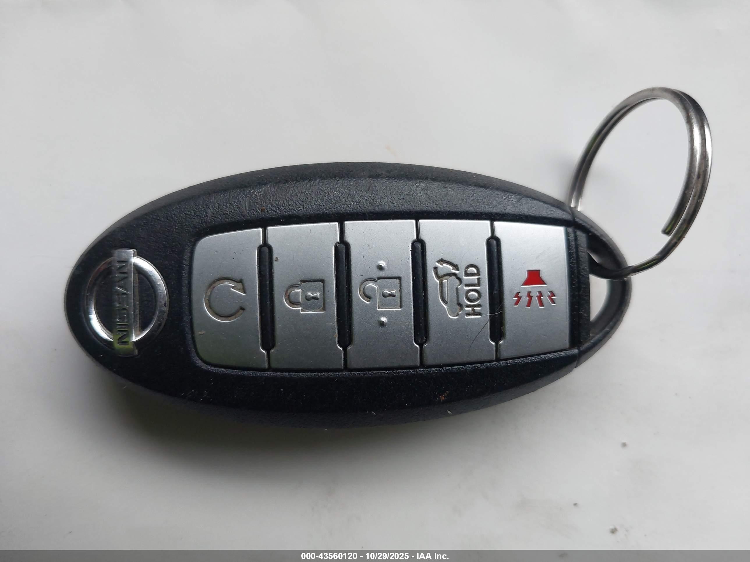 NISSAN PATHFINDER image 11