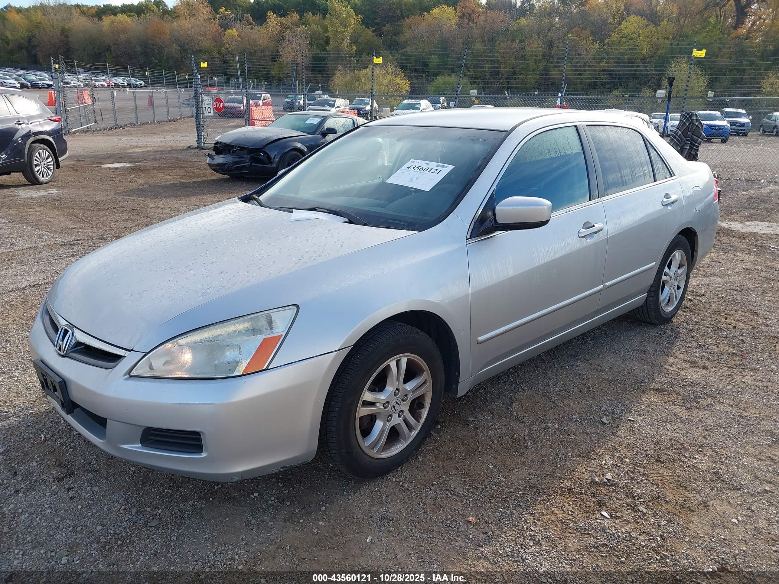 HONDA ACCORD image 2