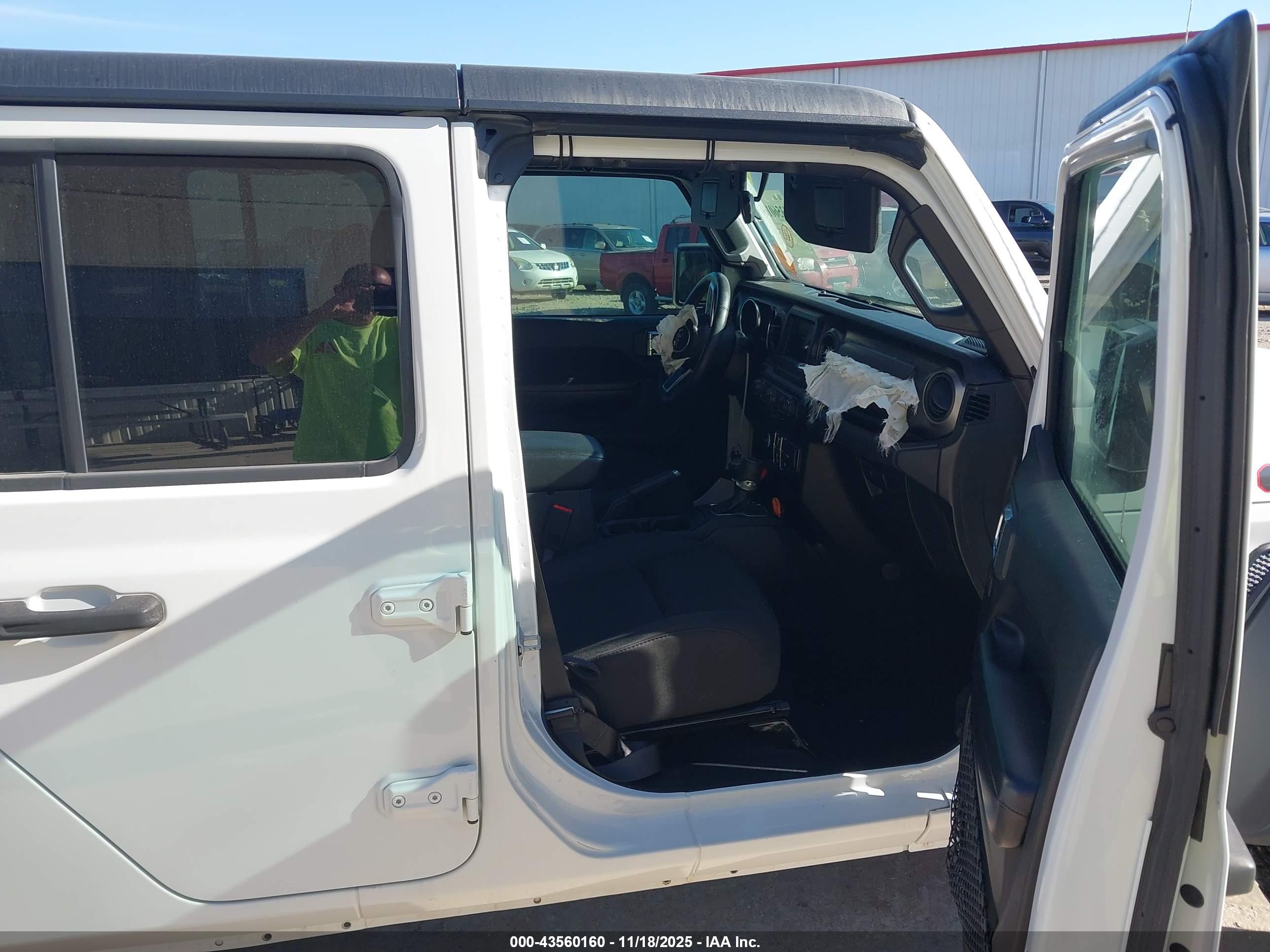 JEEP GLADIATOR image 5