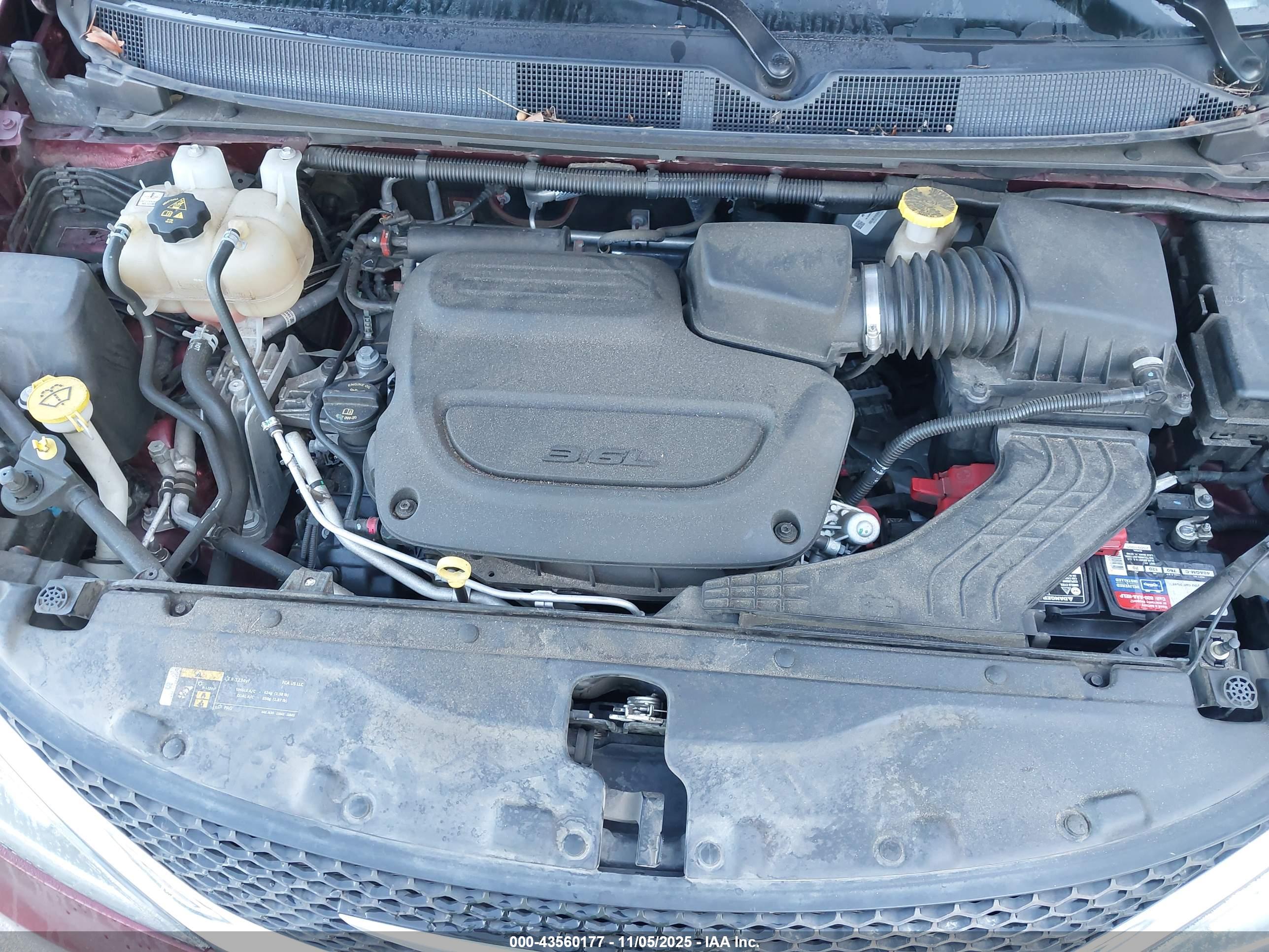CHRYSLER PACIFICA image 10