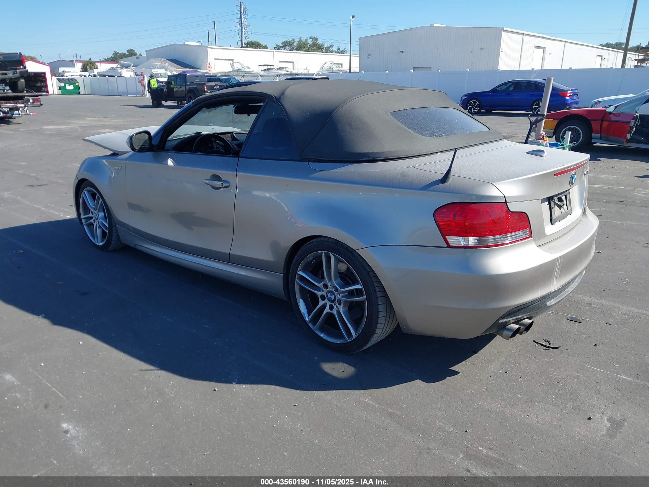 BMW 135I image 3