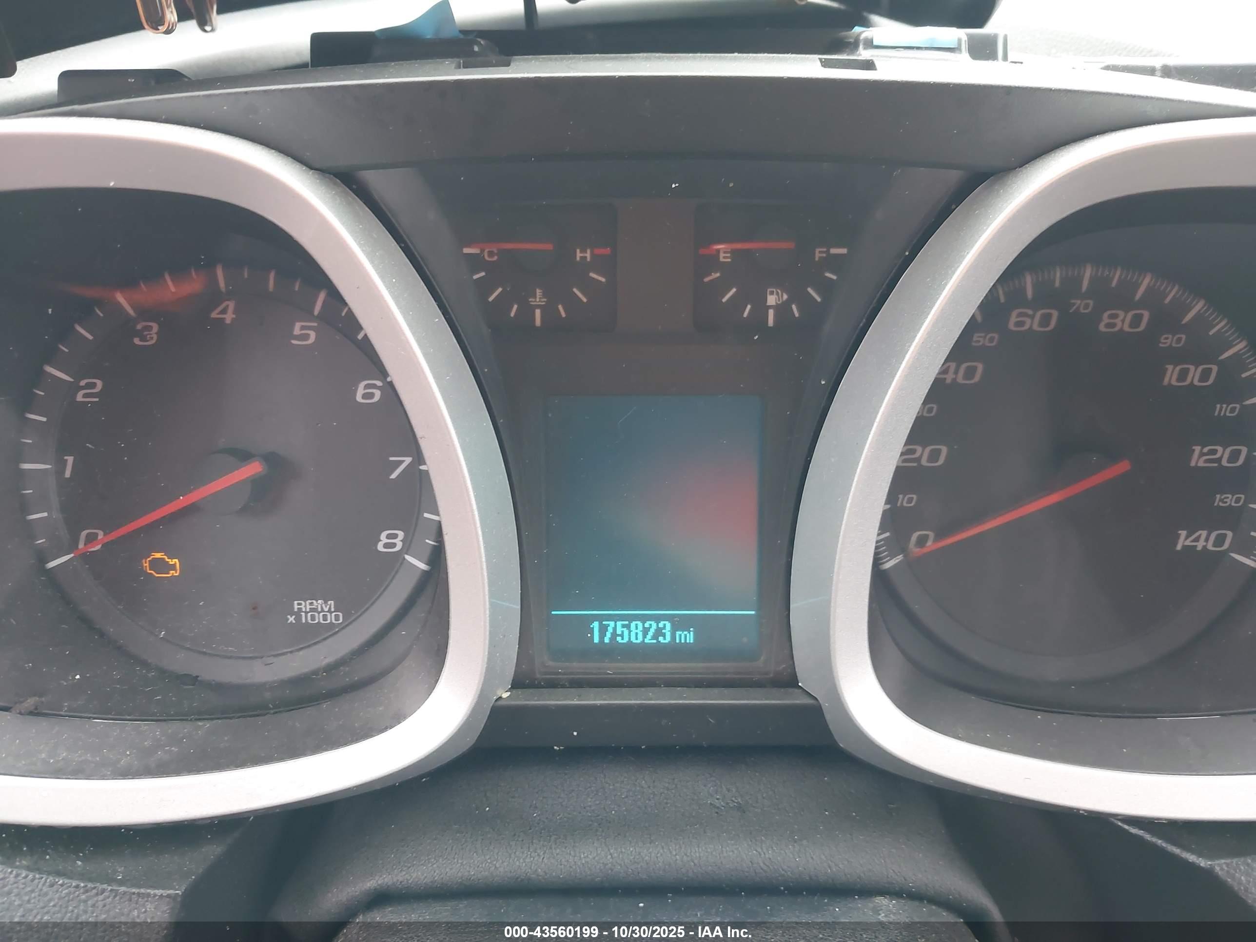 CHEVROLET EQUINOX image 7