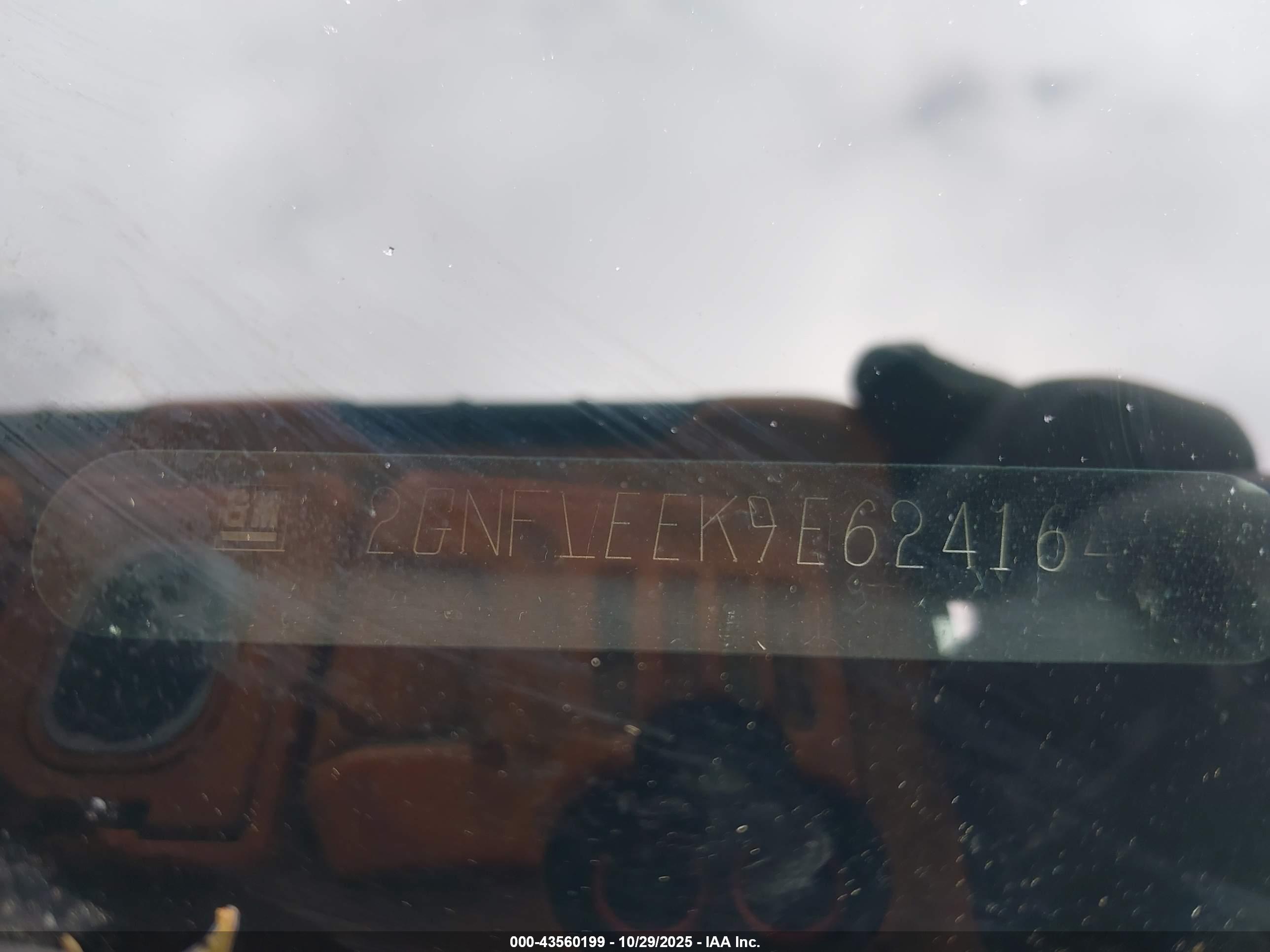CHEVROLET EQUINOX image 9