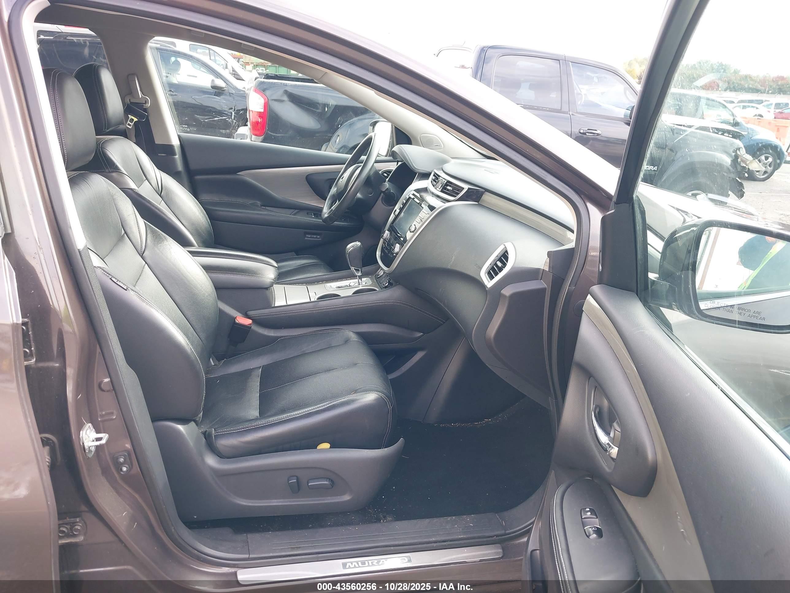 NISSAN MURANO image 5
