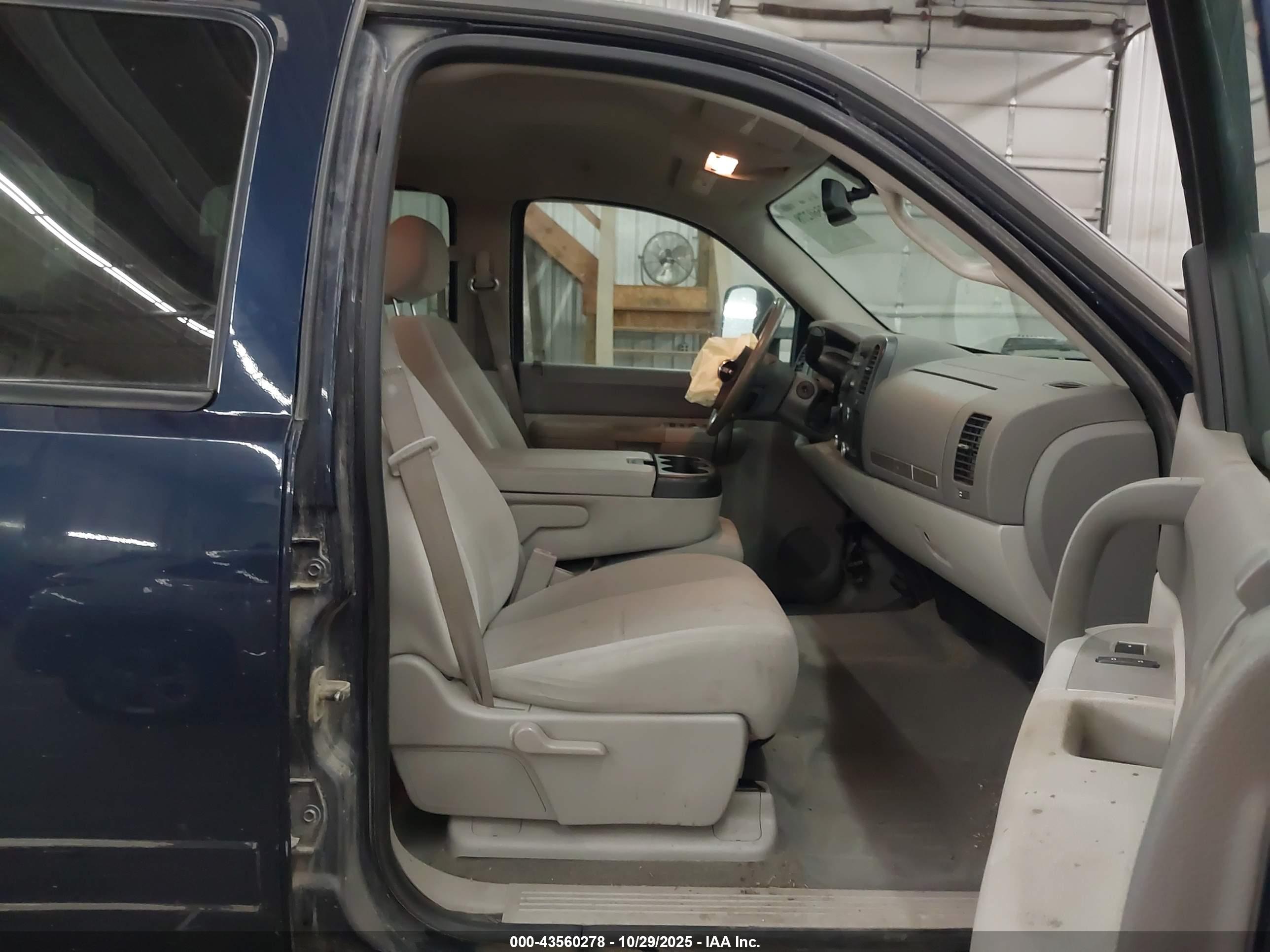 GMC SIERRA image 5