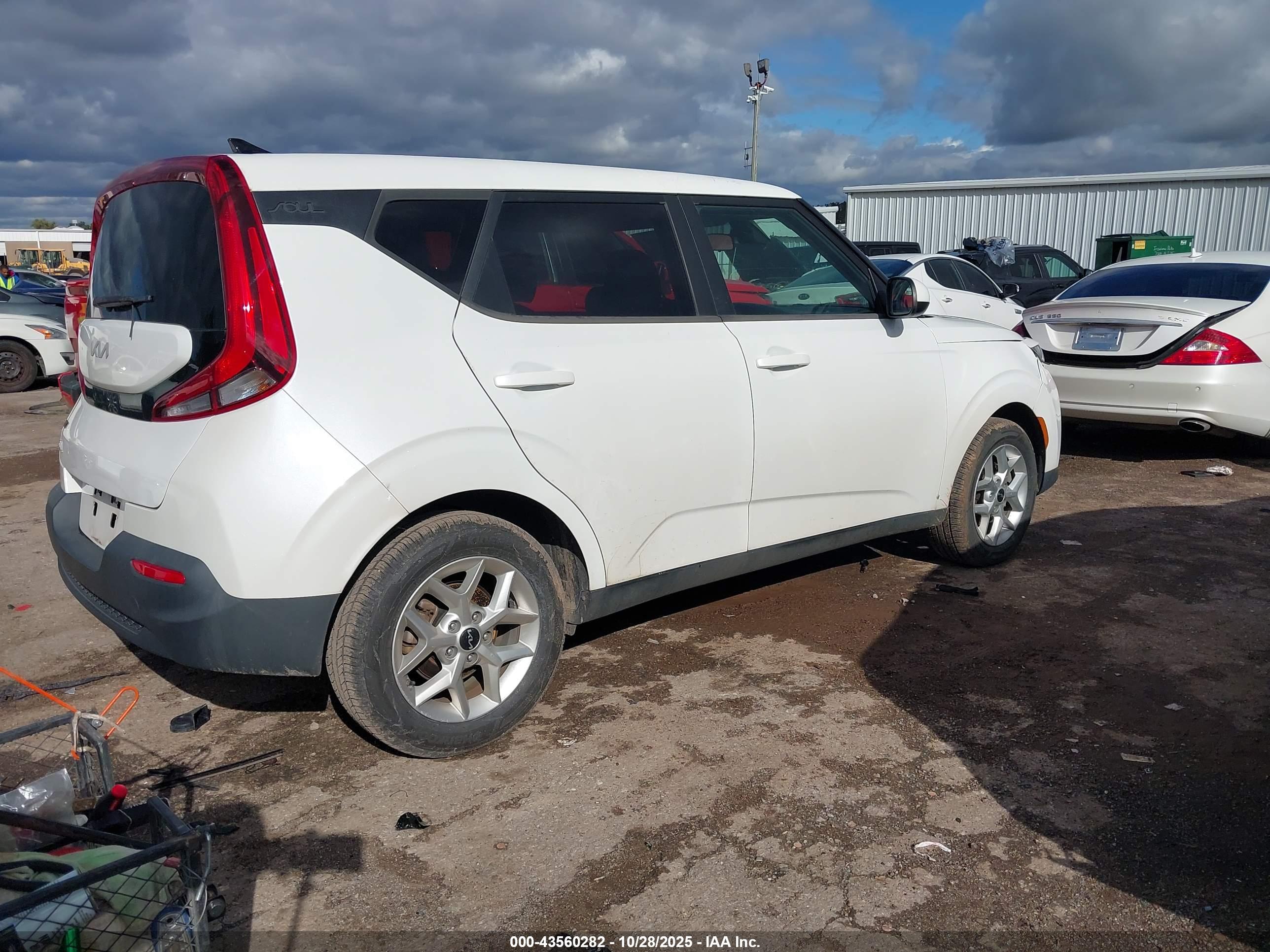 KIA SOUL image 4