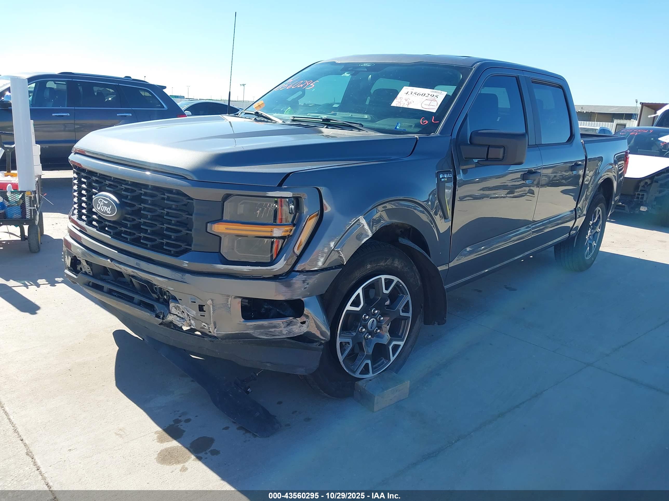 FORD F-150 image 2