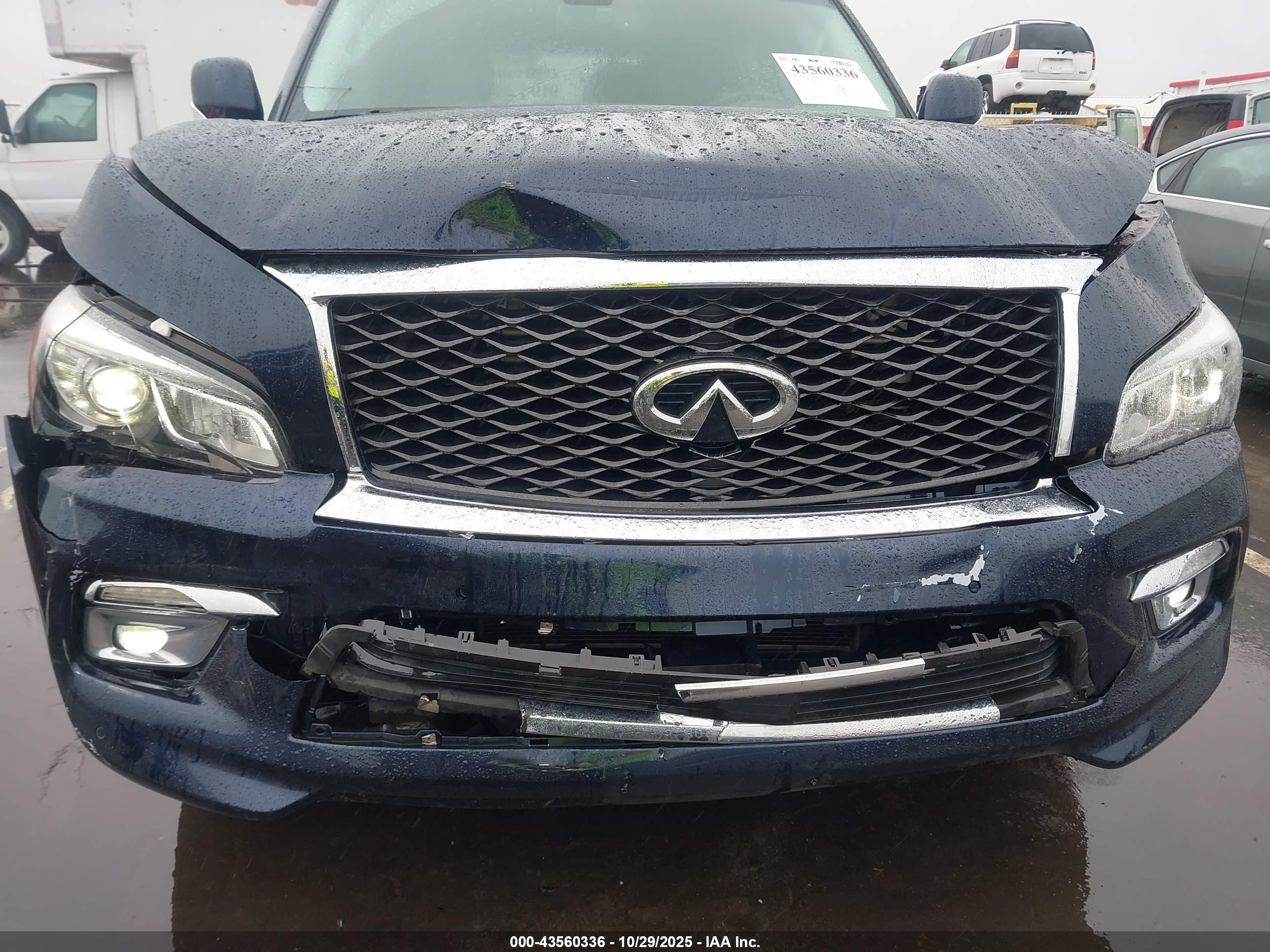 INFINITI QX80 image 6
