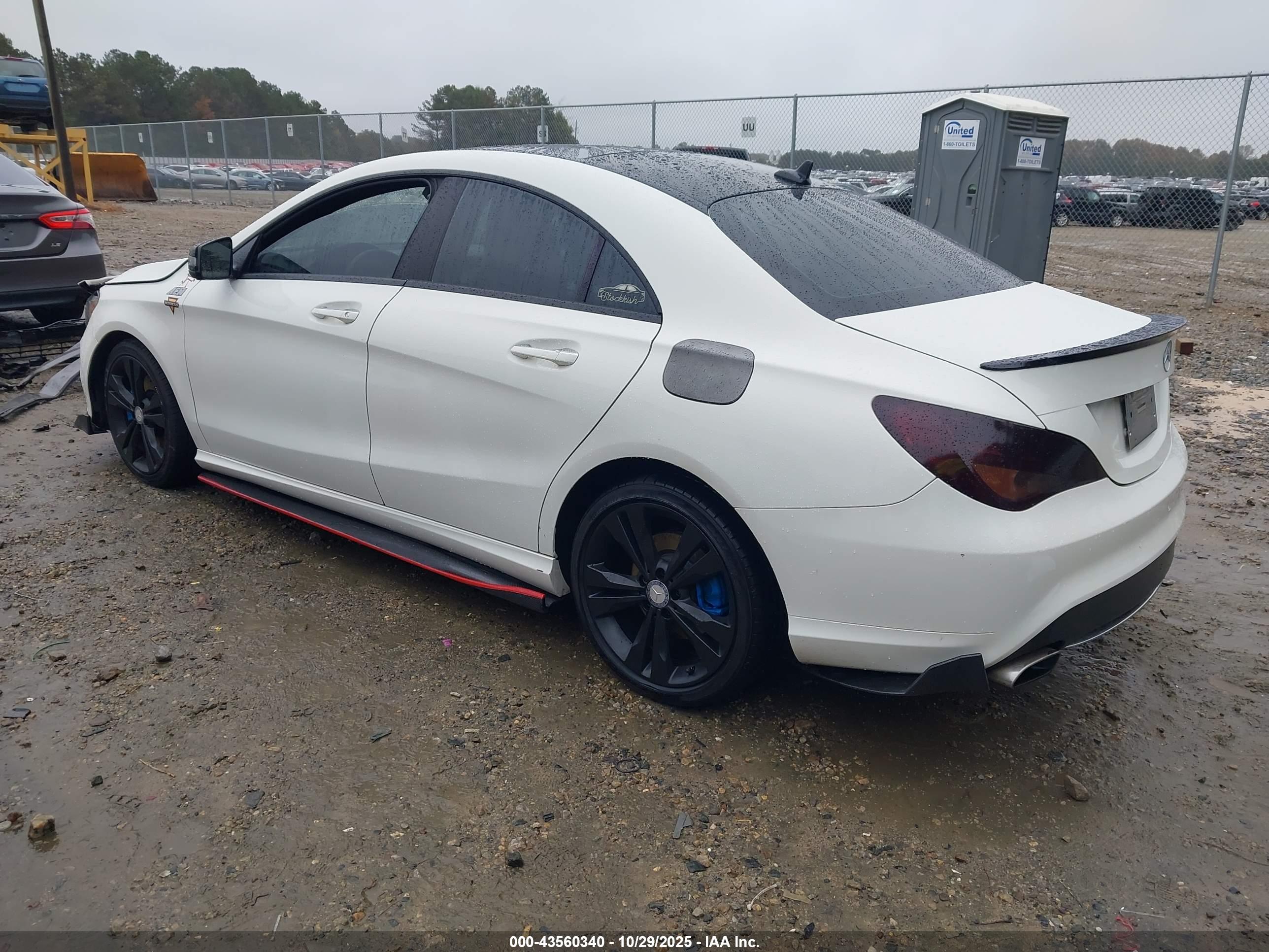 MERCEDES-BENZ CLA image 3