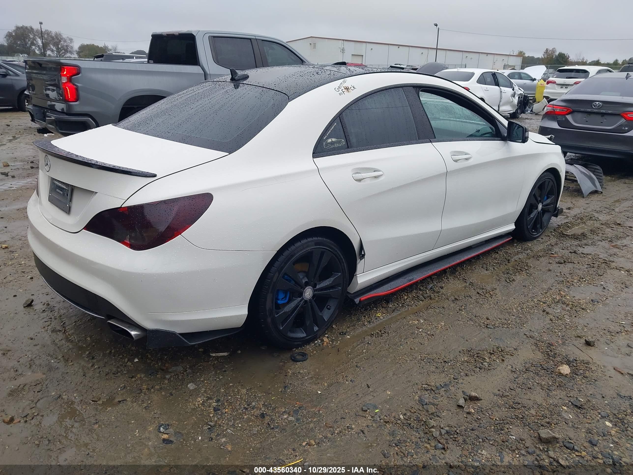 MERCEDES-BENZ CLA image 4