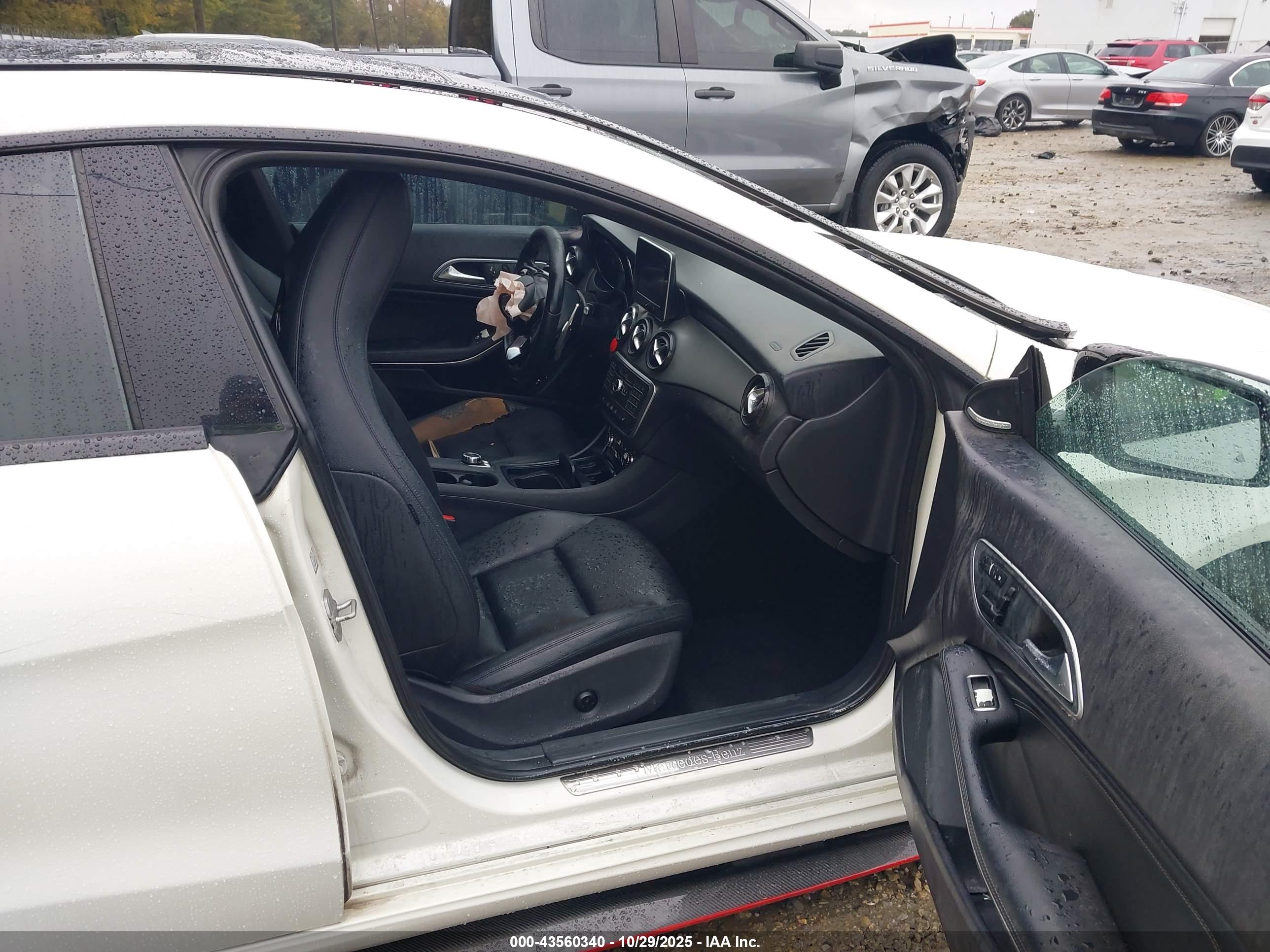 MERCEDES-BENZ CLA image 5