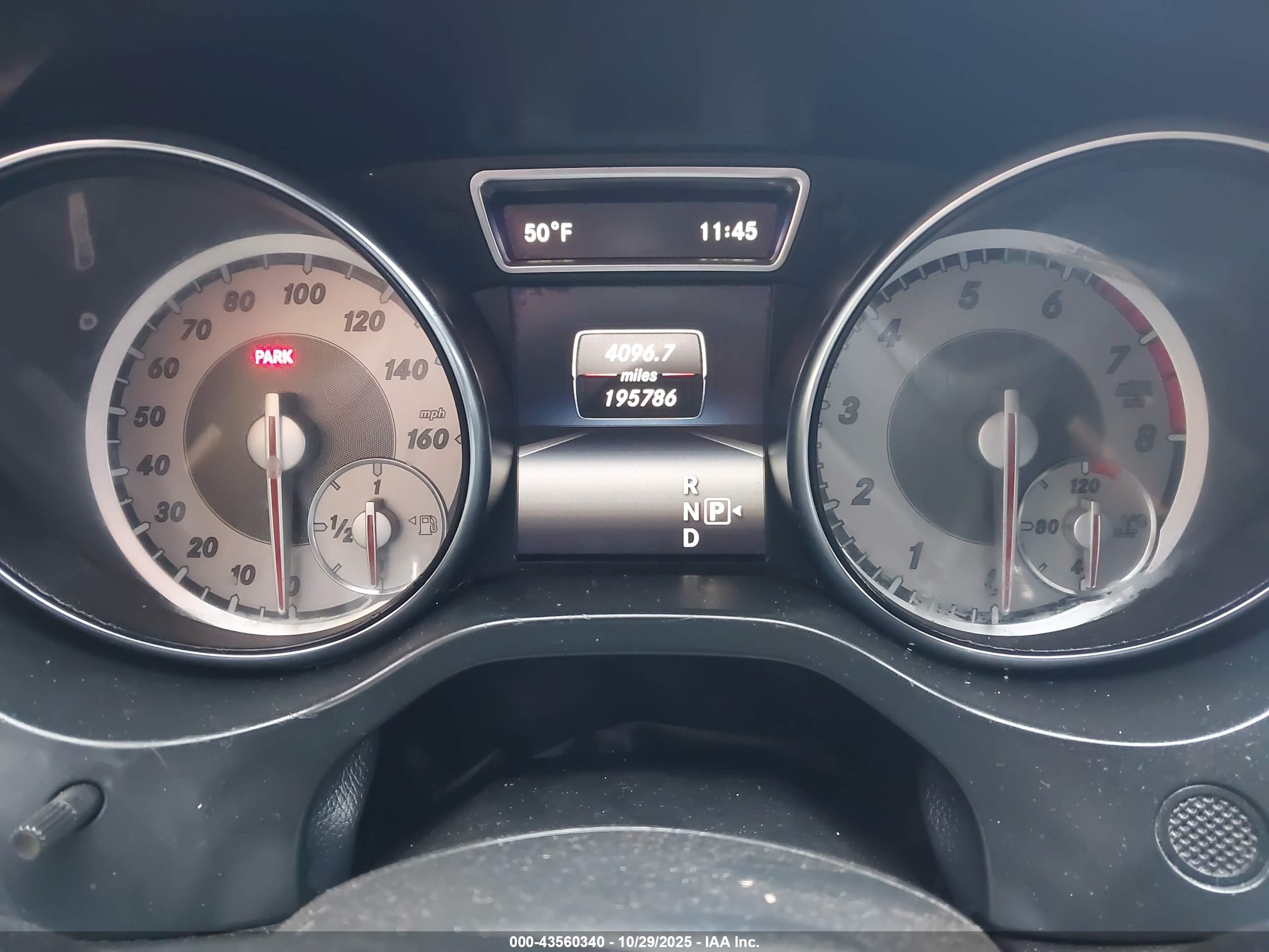 MERCEDES-BENZ CLA image 7