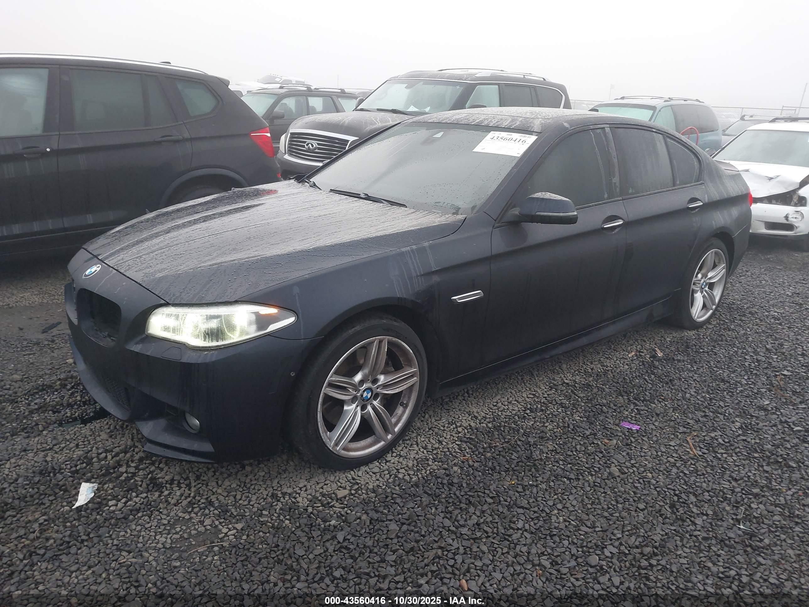 BMW 550I image 2