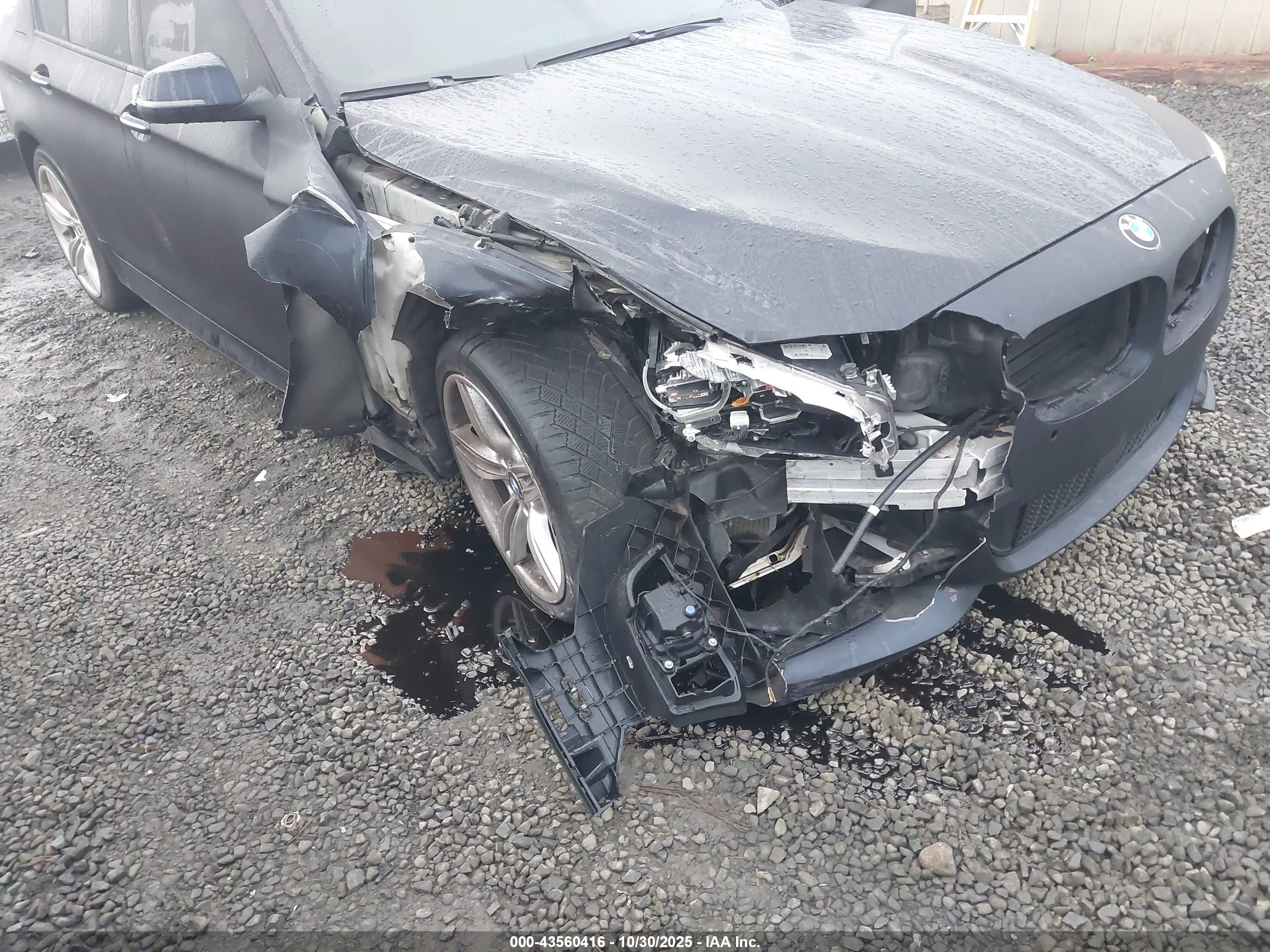 BMW 550I image 6