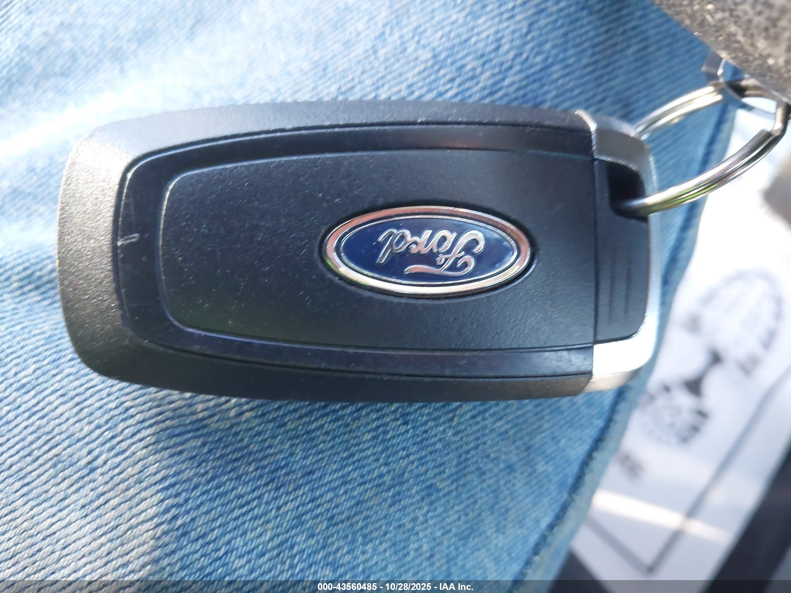 FORD ECOSPORT image 11