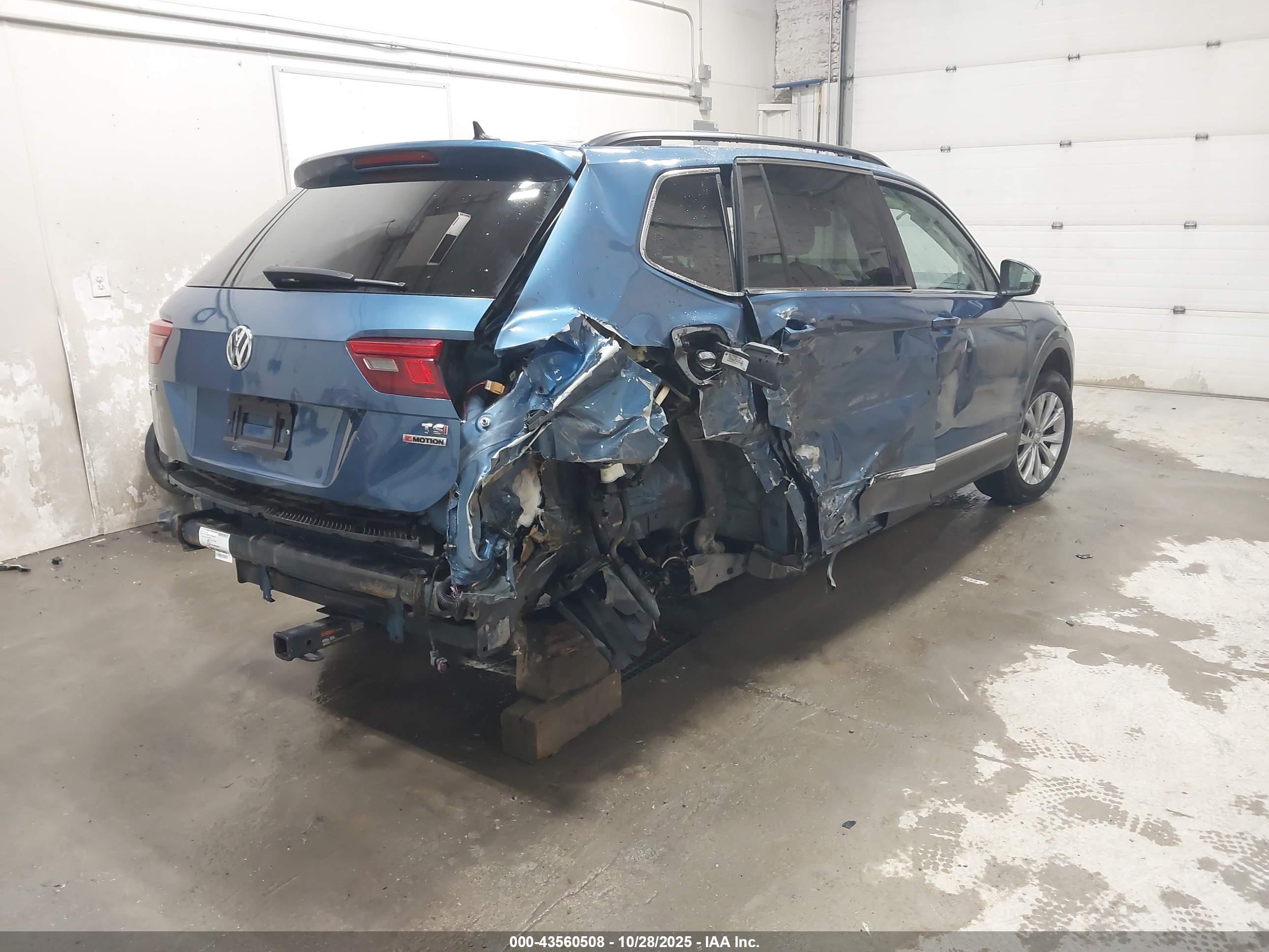 VOLKSWAGEN TIGUAN image 4