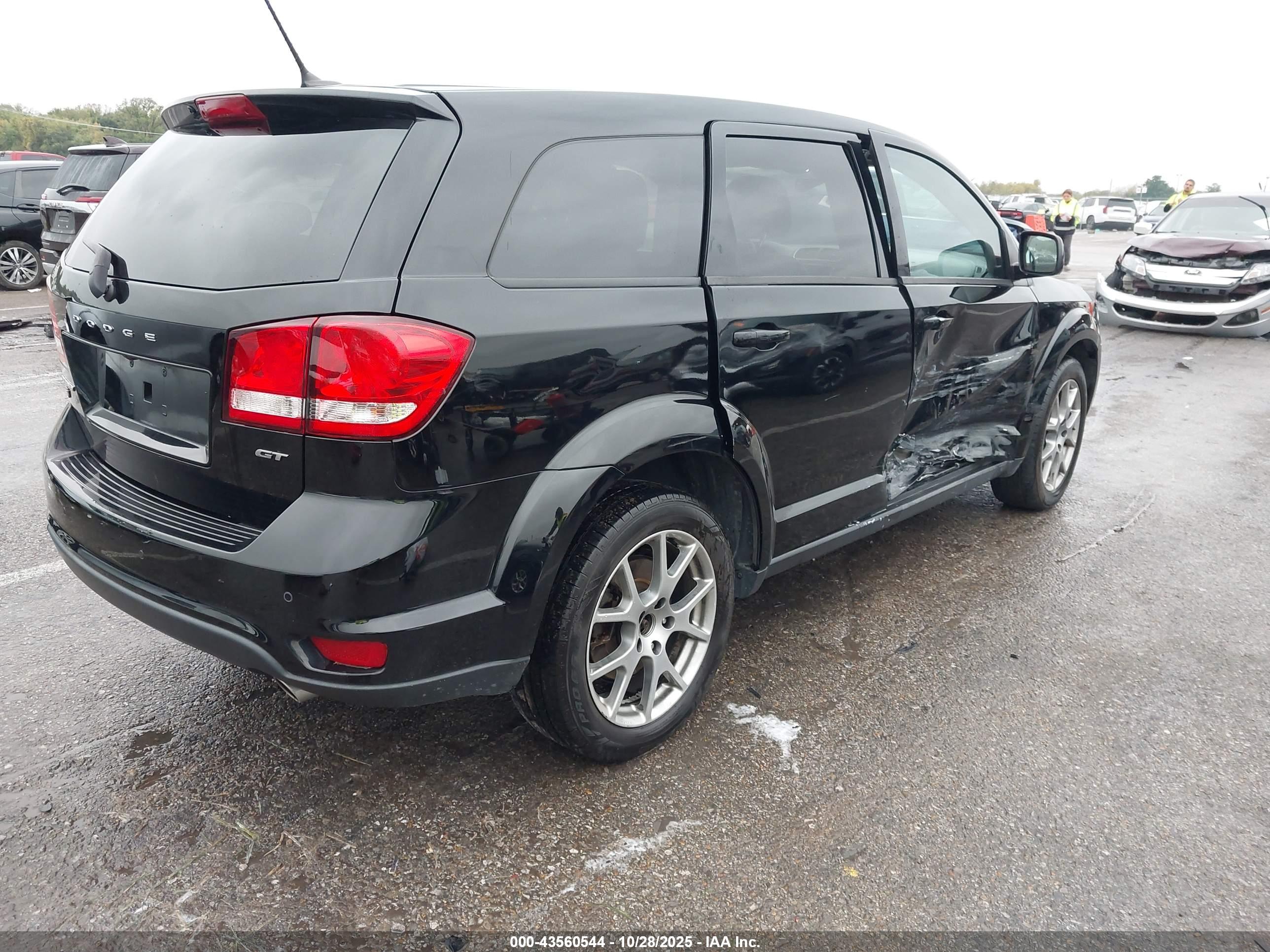 DODGE JOURNEY image 4