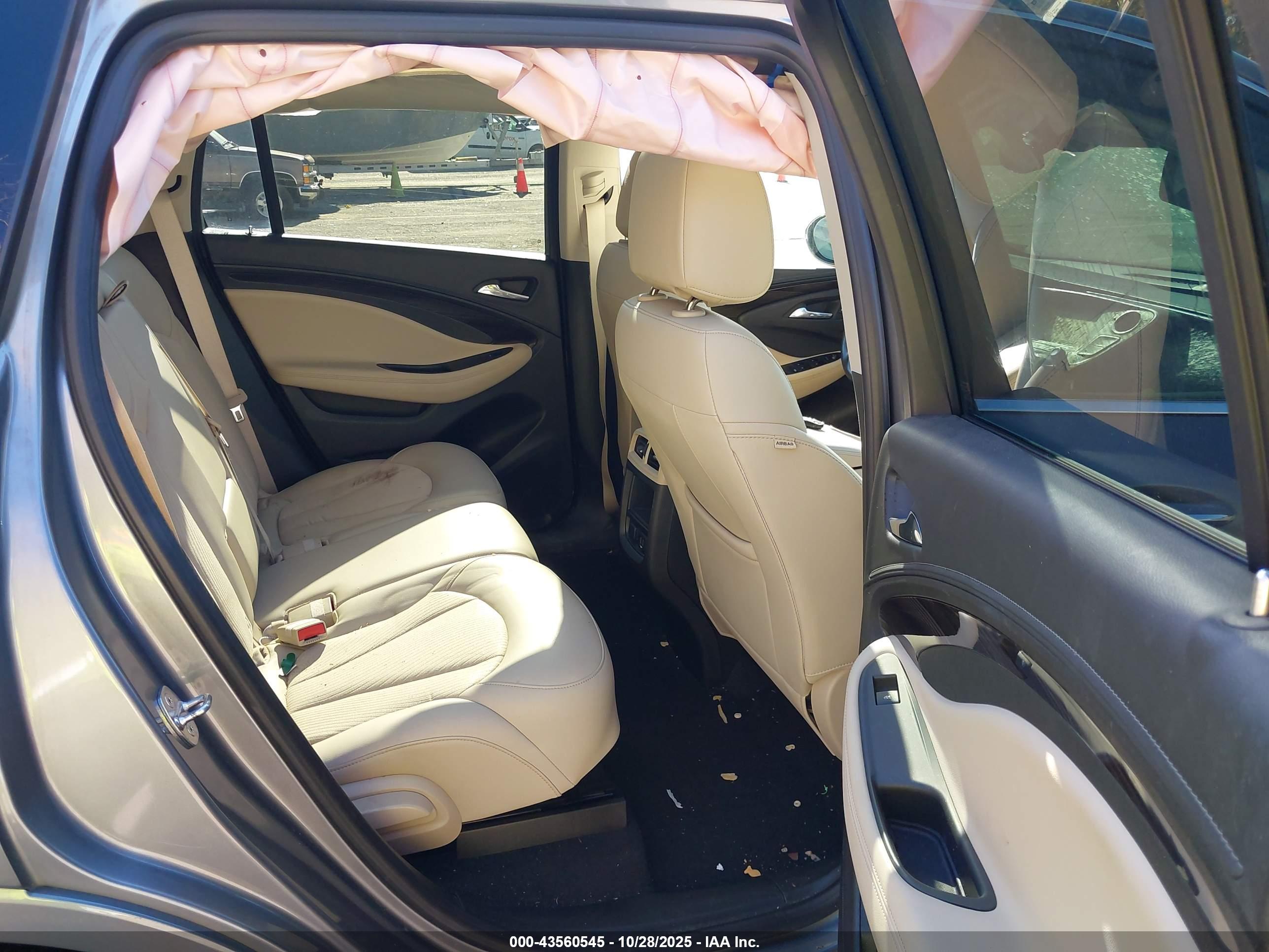 BUICK ENVISION image 8