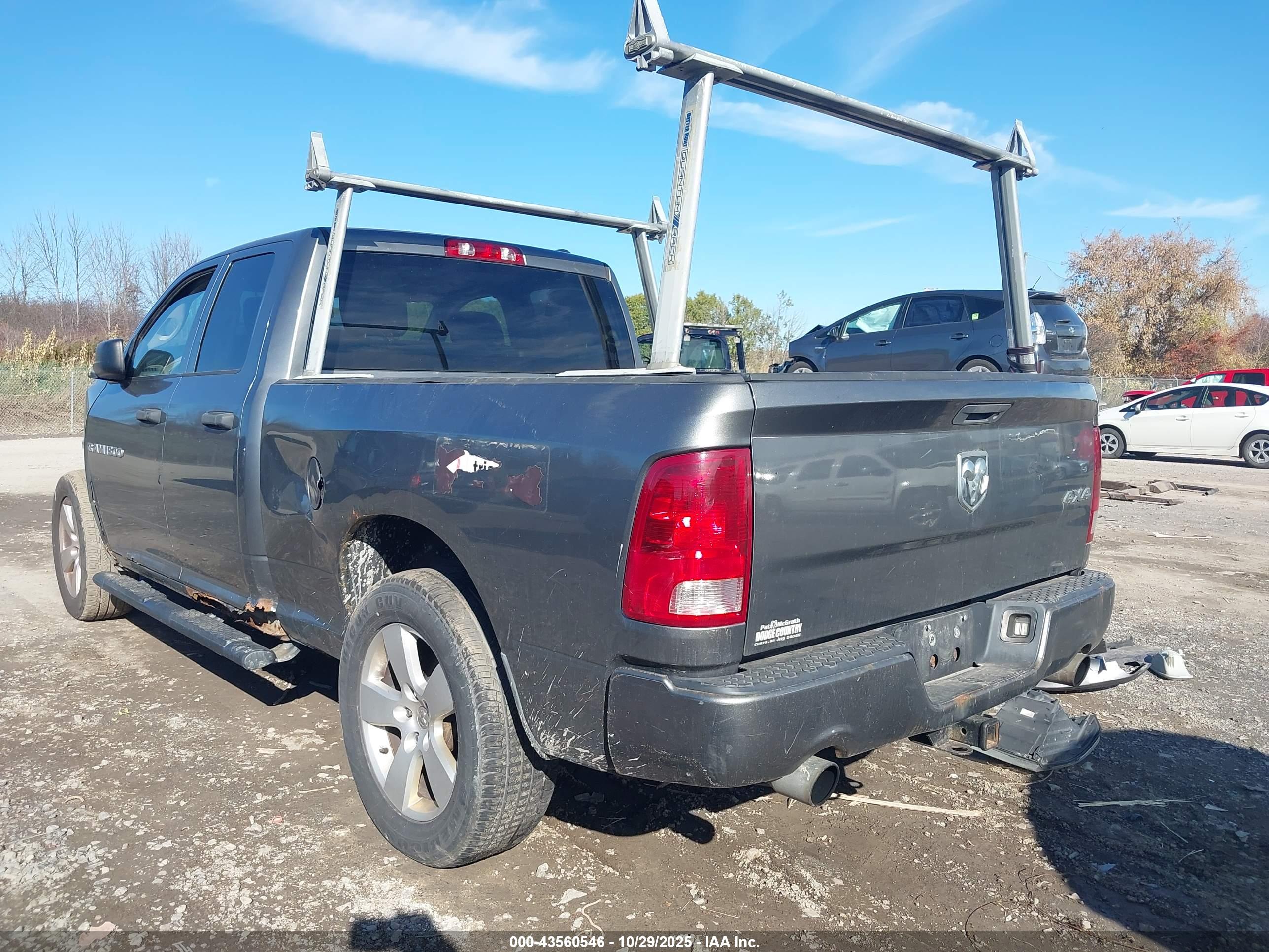 RAM 1500 image 3