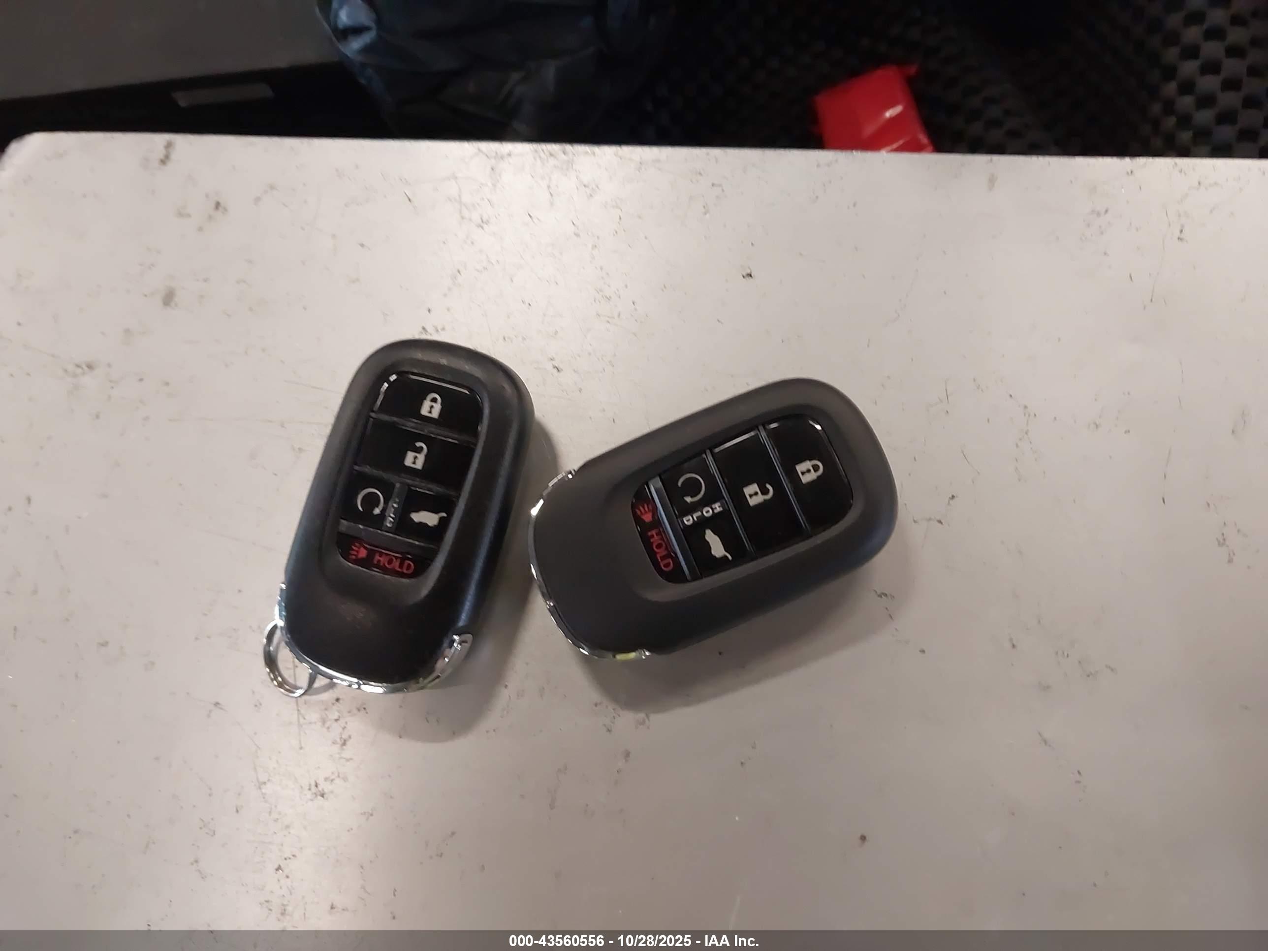 HONDA CR-V image 11
