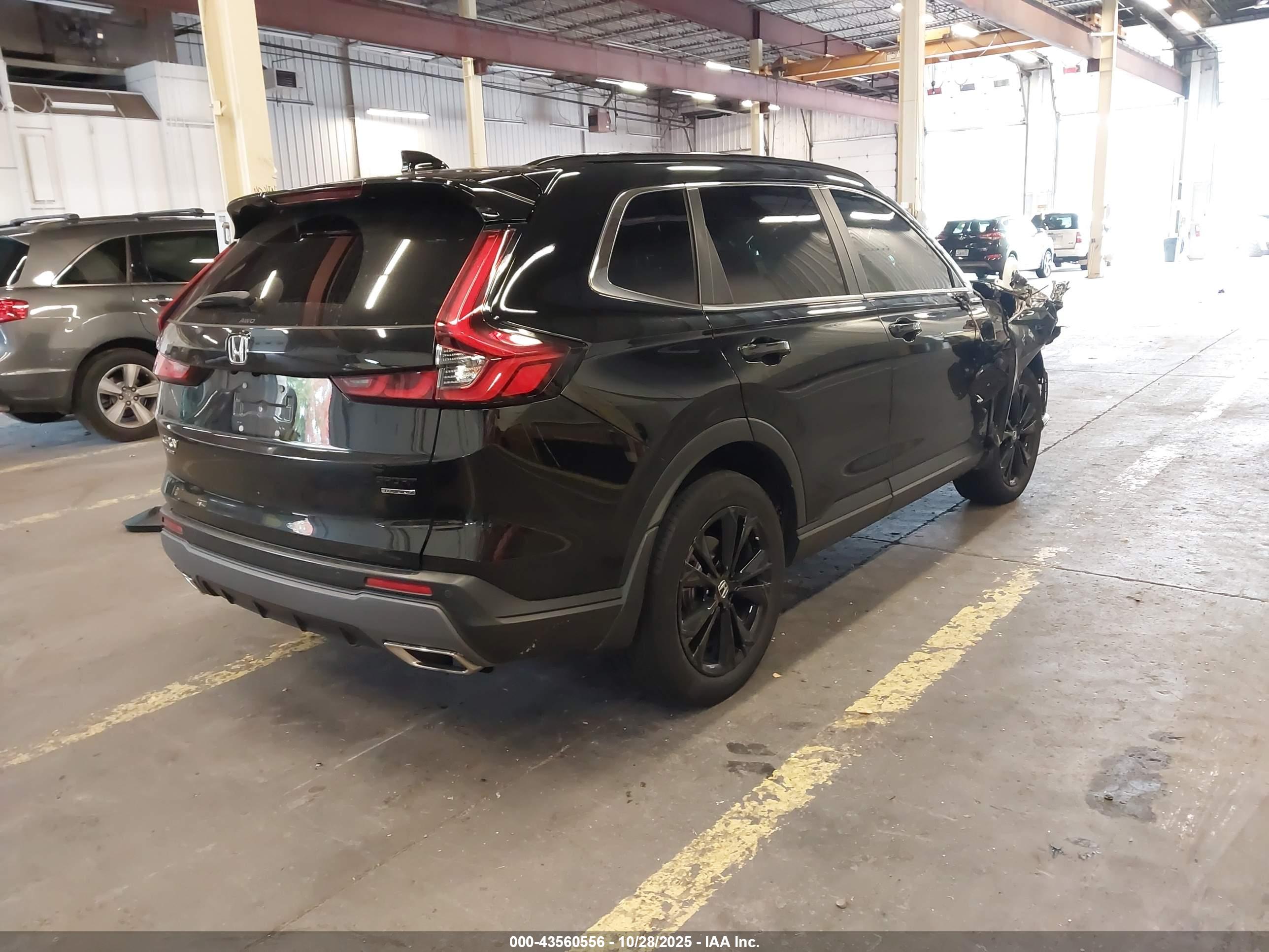 HONDA CR-V image 4