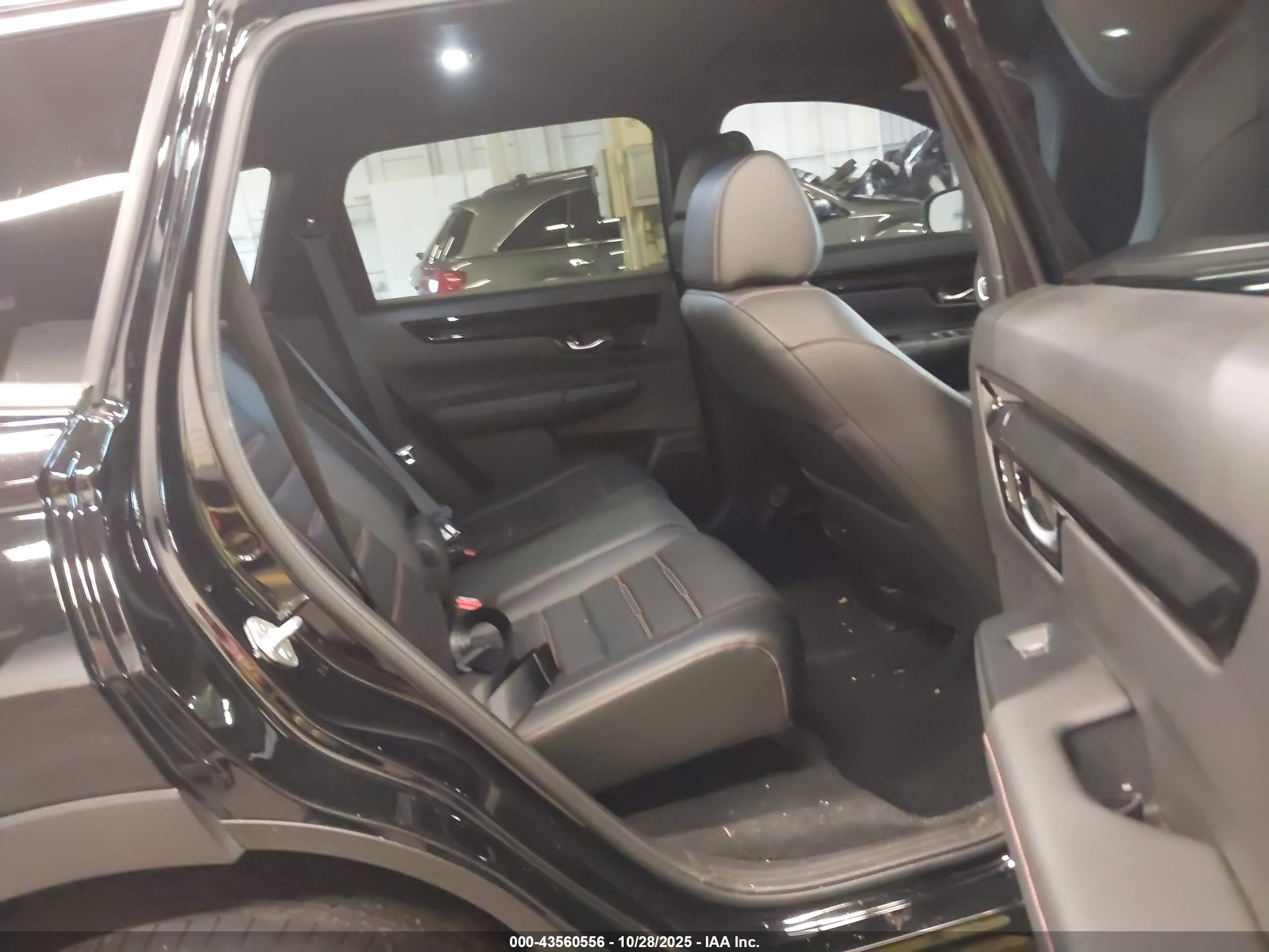 HONDA CR-V image 8