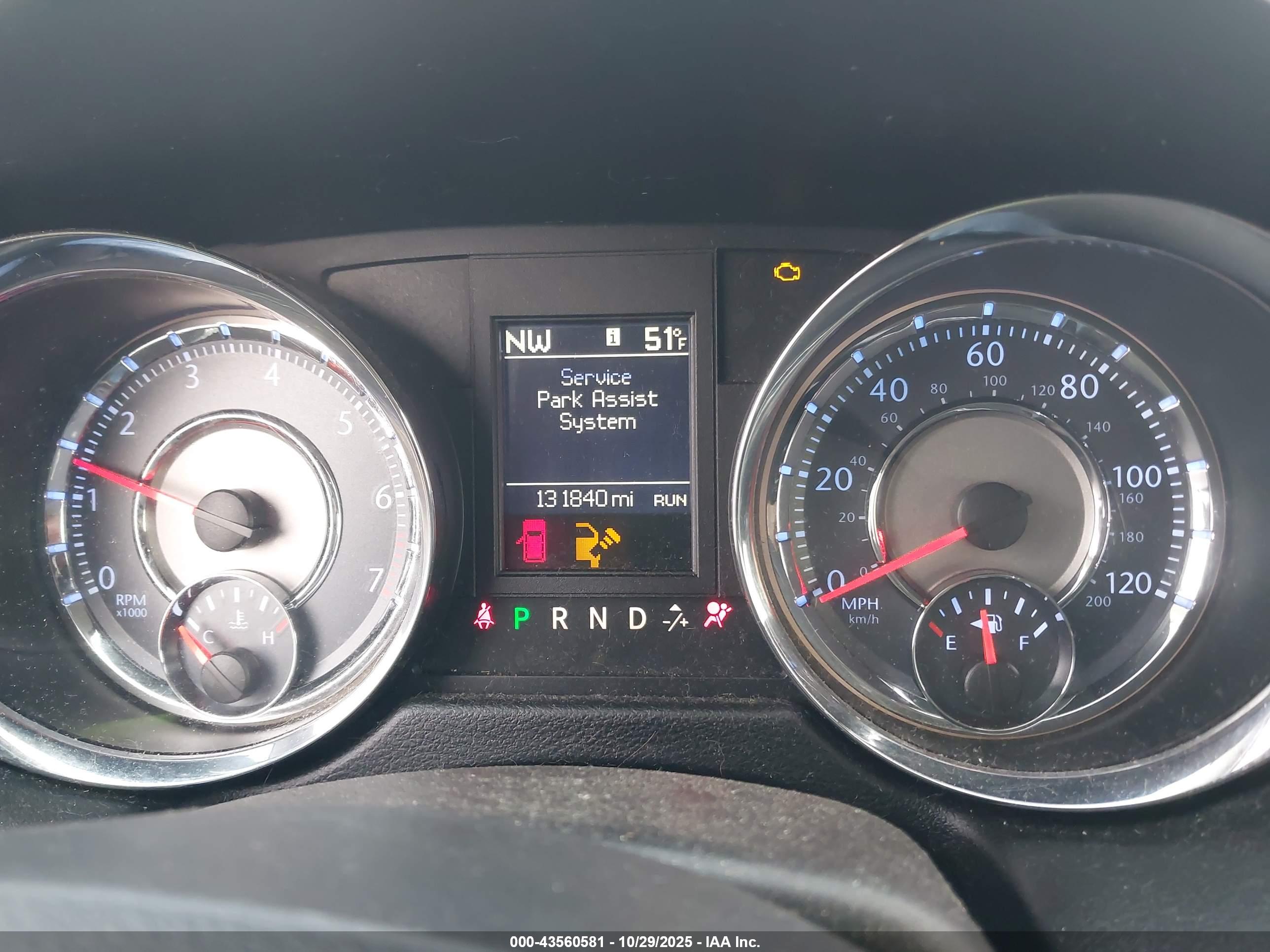 CHRYSLER TOWN image 7