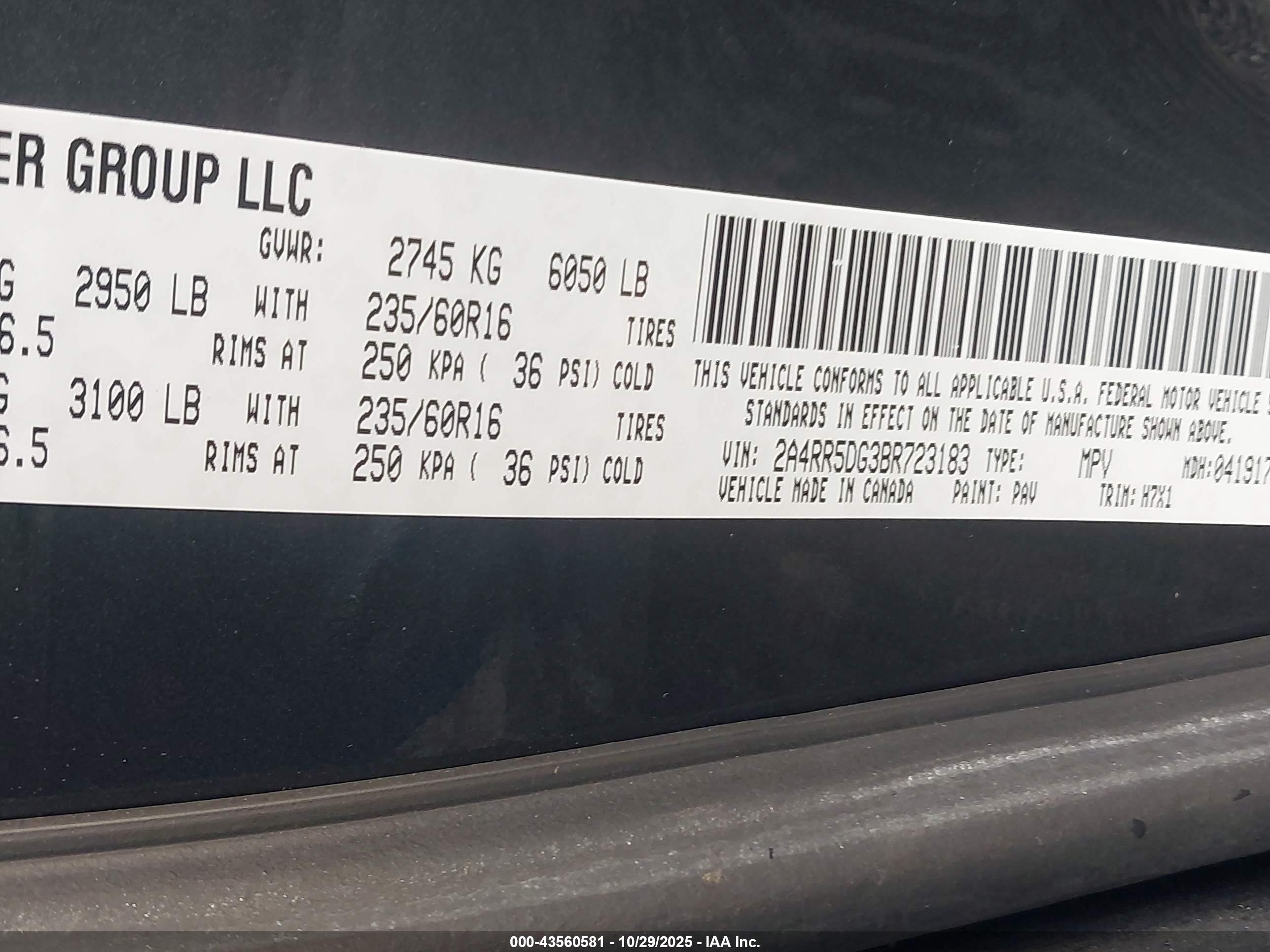 CHRYSLER TOWN image 9