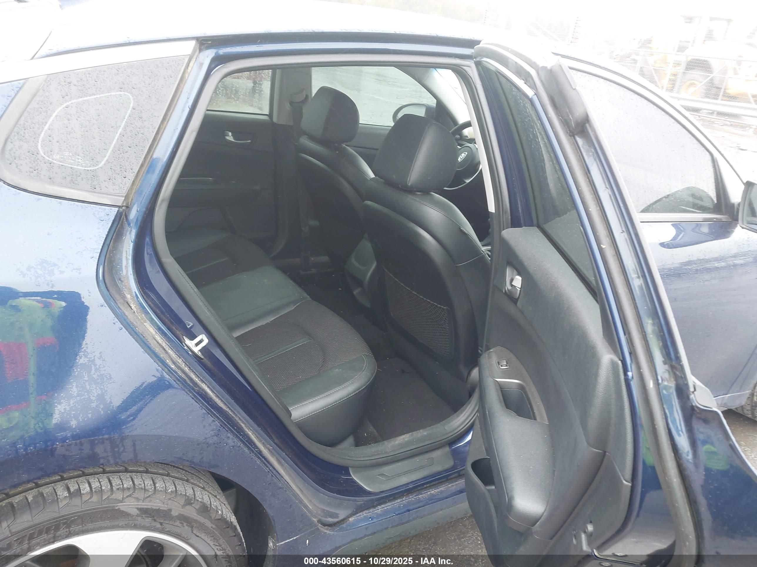 KIA OPTIMA image 8