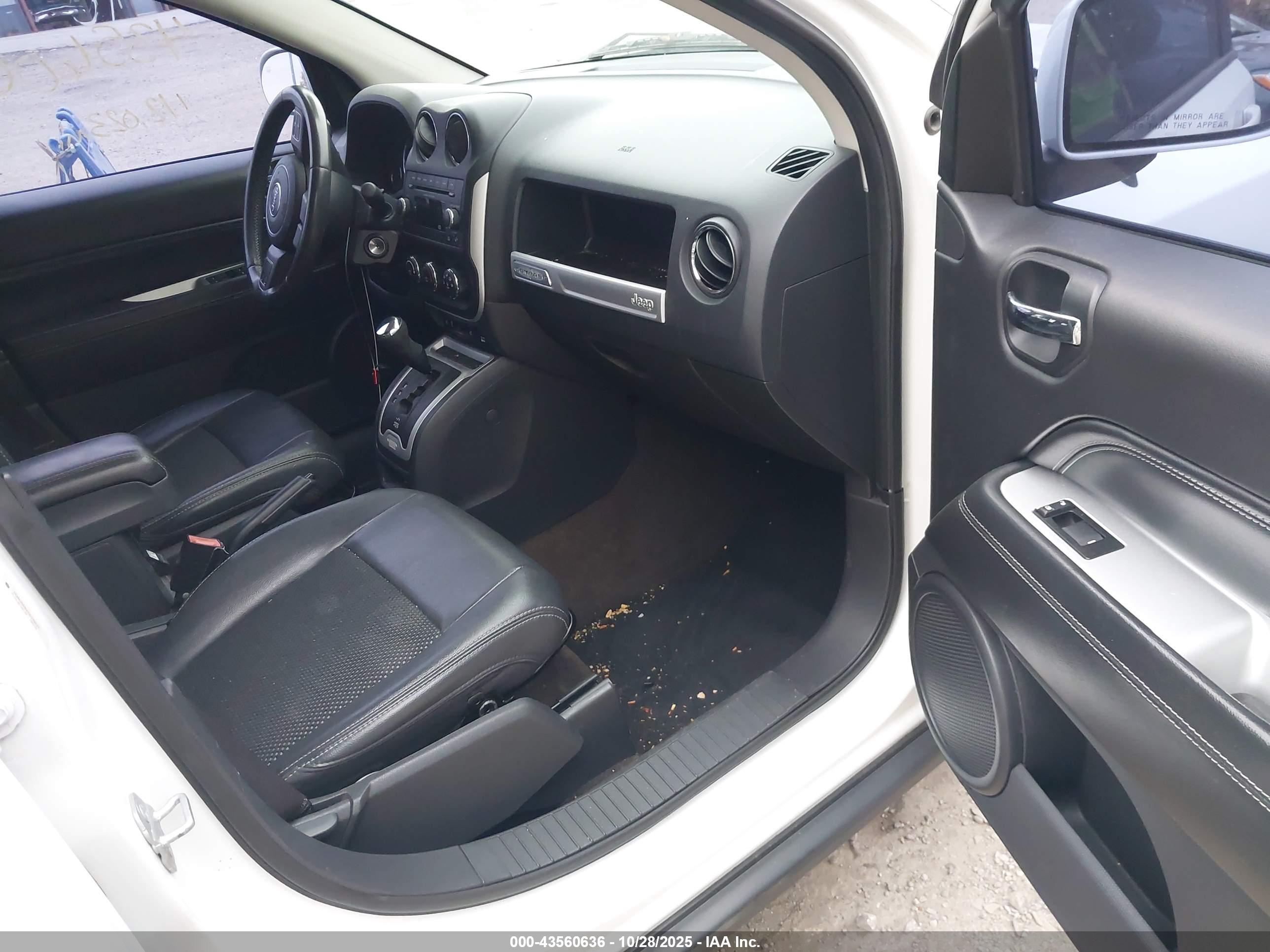 JEEP COMPASS image 5