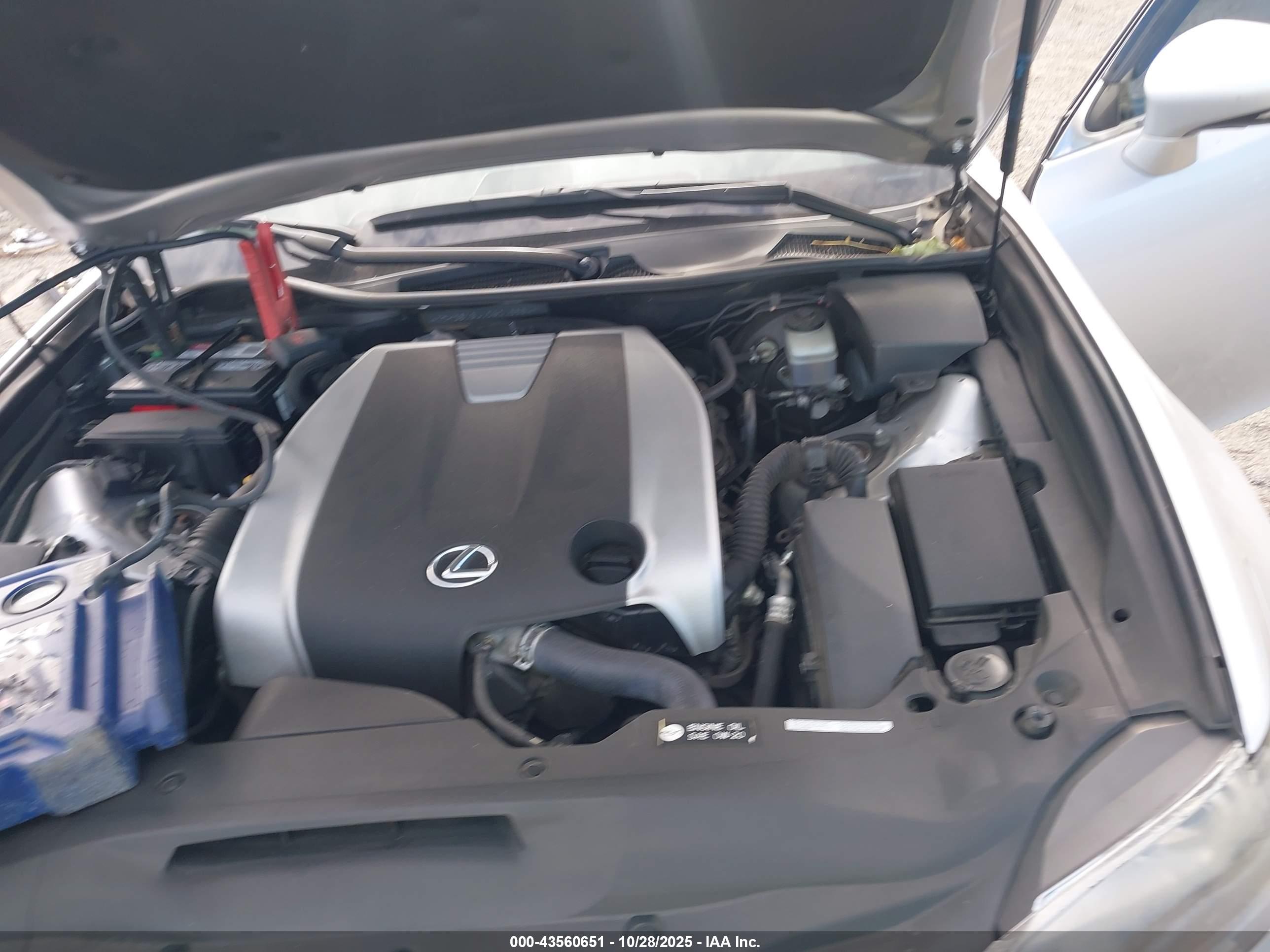 LEXUS GS image 10