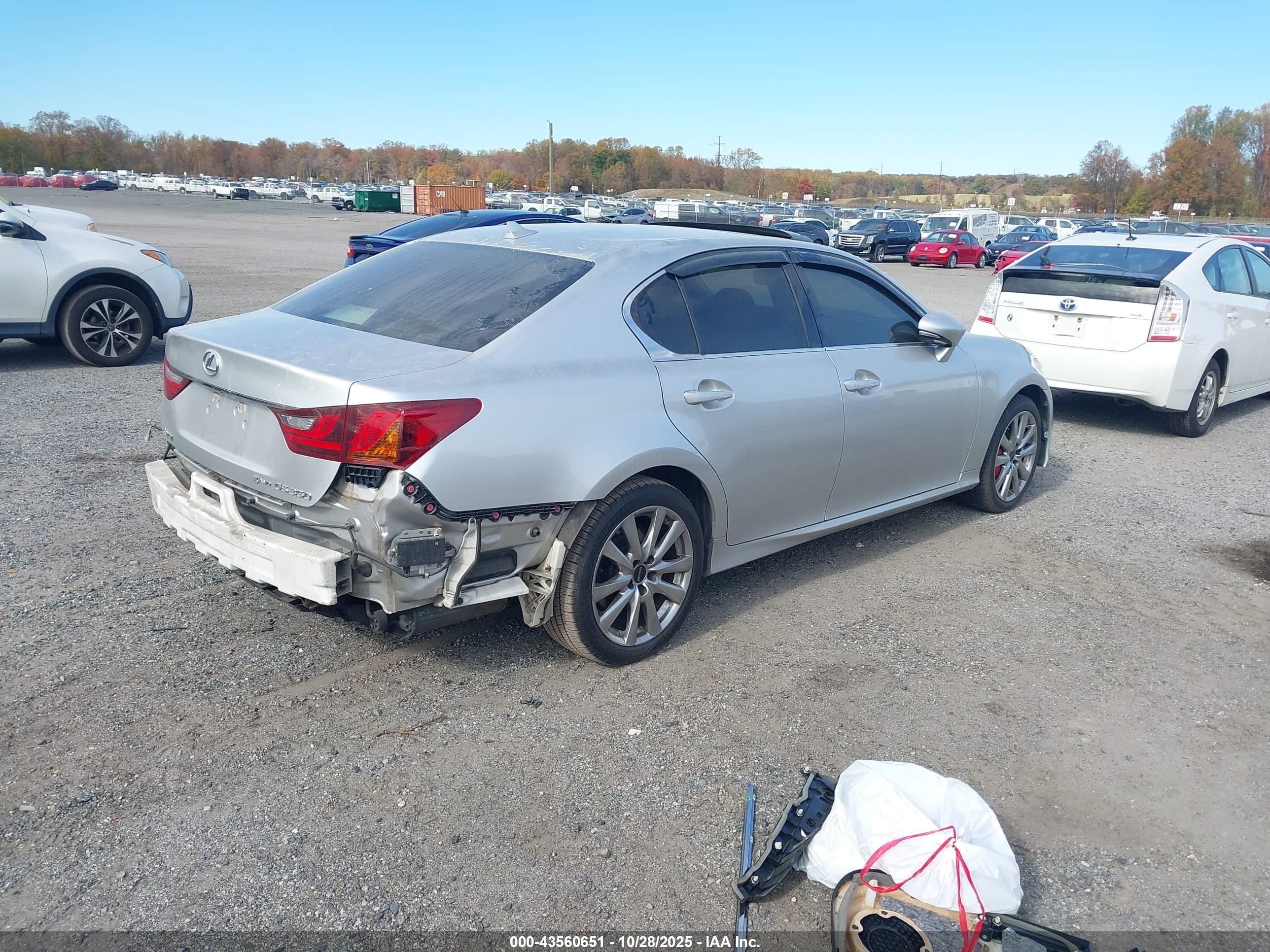LEXUS GS image 4
