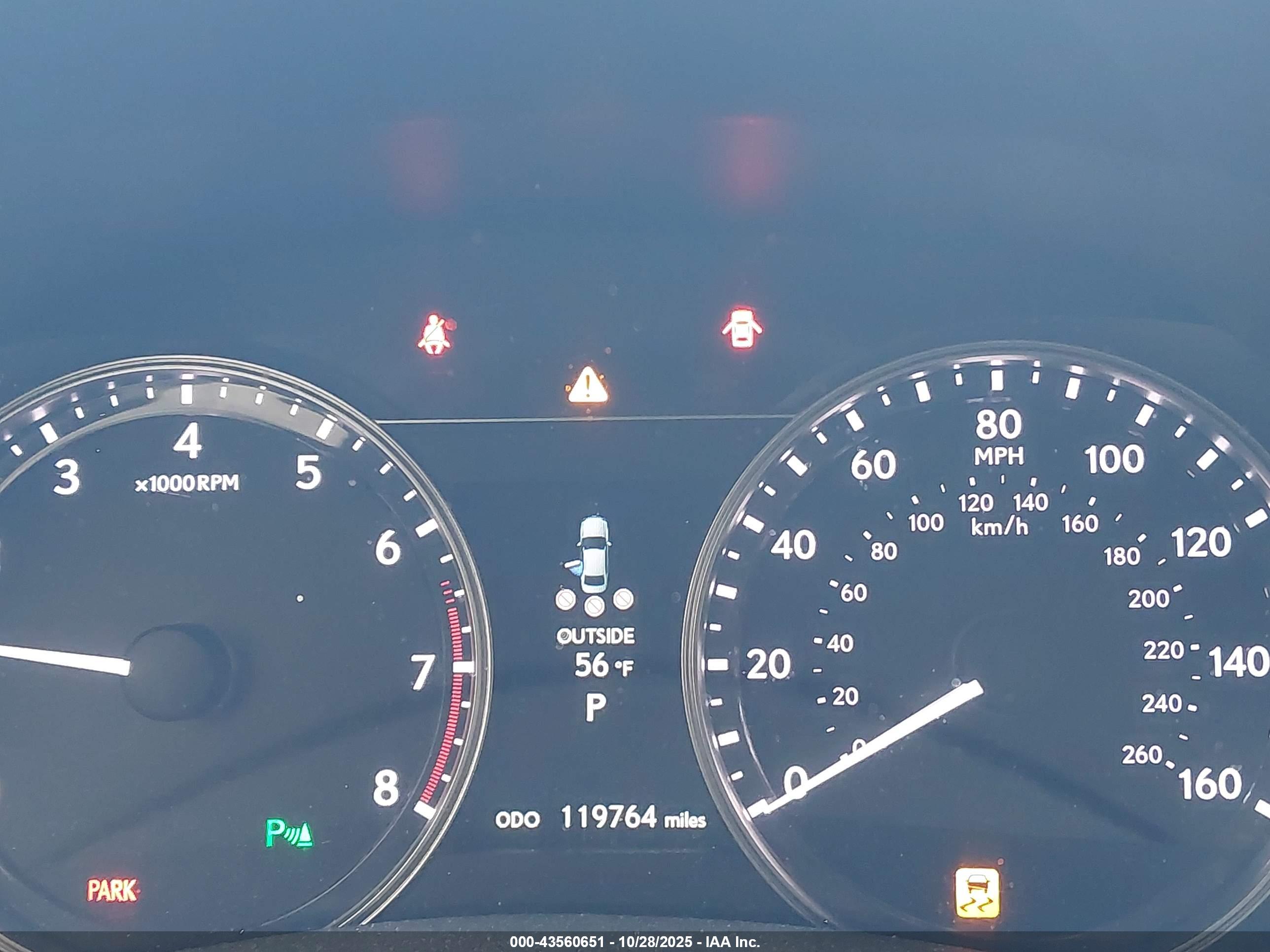 LEXUS GS image 7