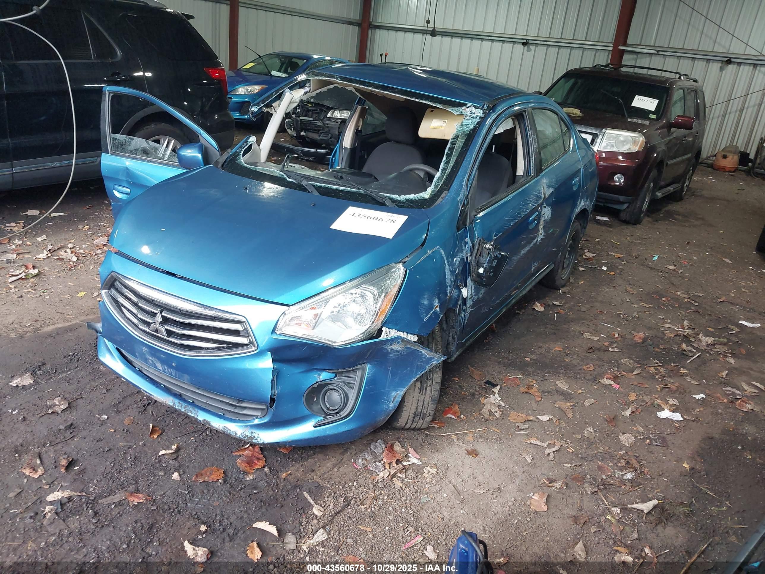 MITSUBISHI MIRAGE image 2